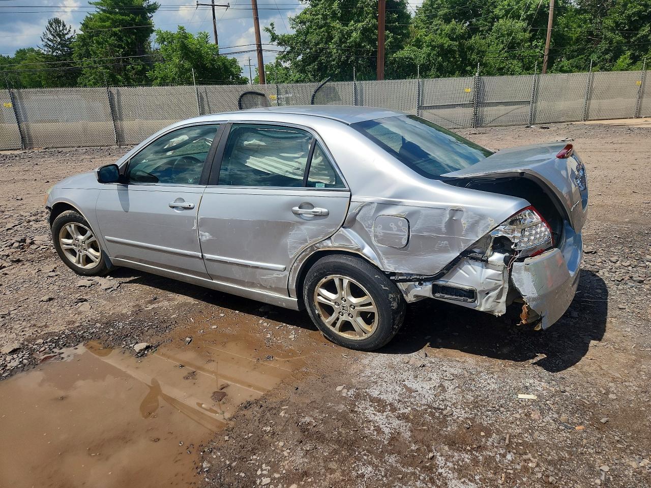 2007 Honda Accord Ex Silver vin: 1HGCM56707A007748