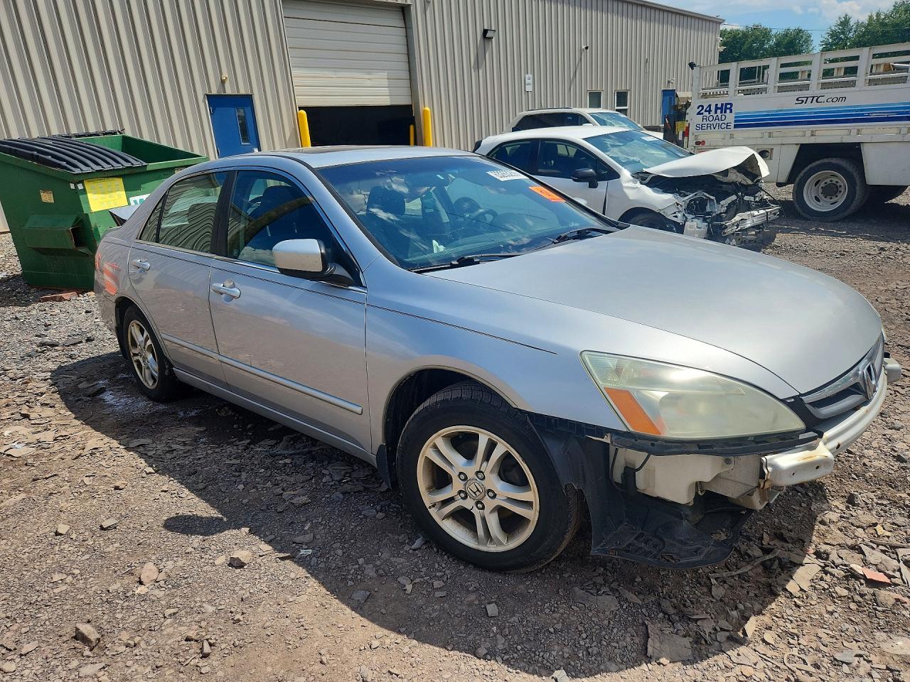 2007 Honda Accord Ex Silver vin: 1HGCM56707A007748