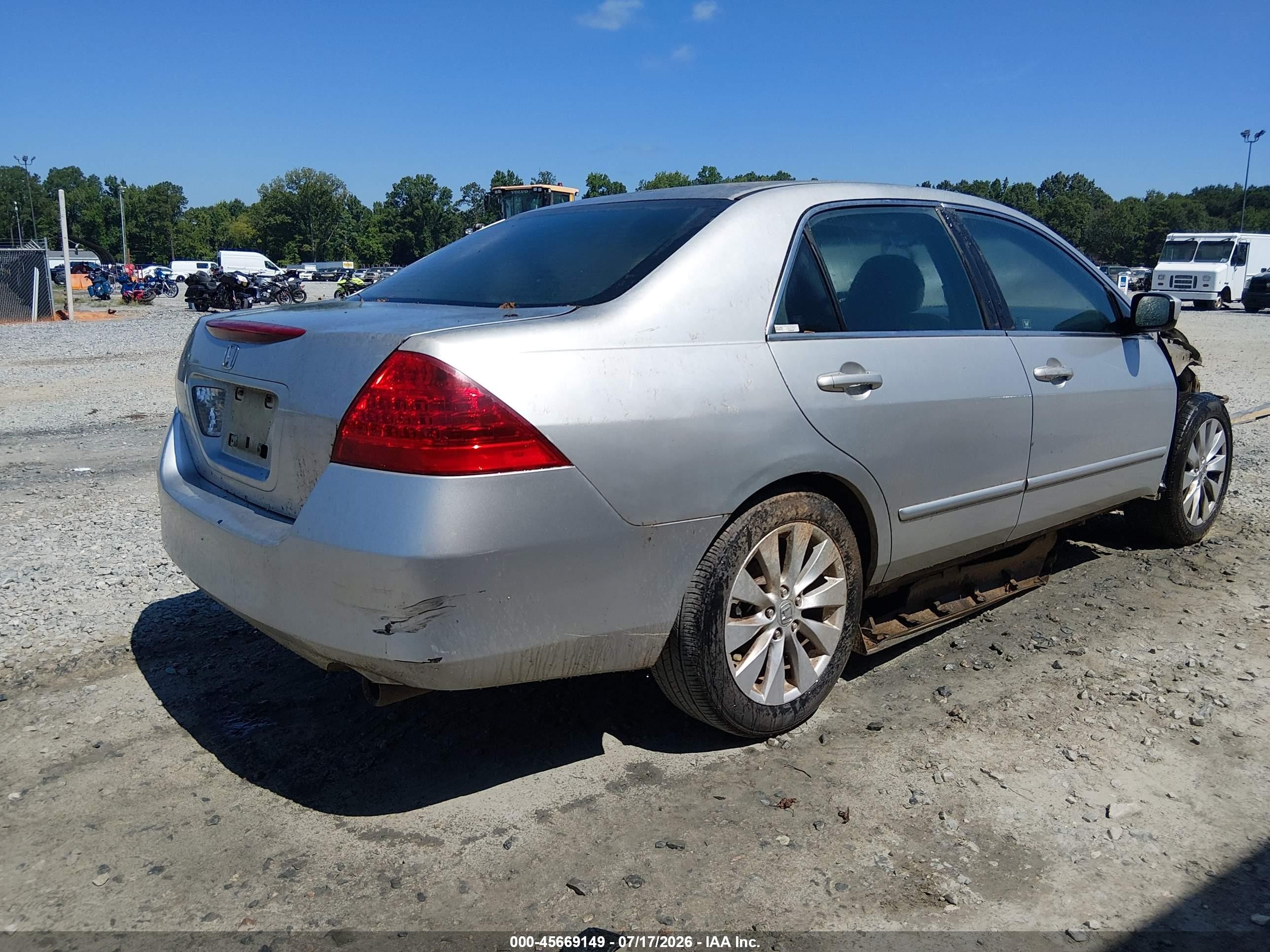 2007 Honda Accord 2.4 Ex Silver vin: 1HGCM56707A134368