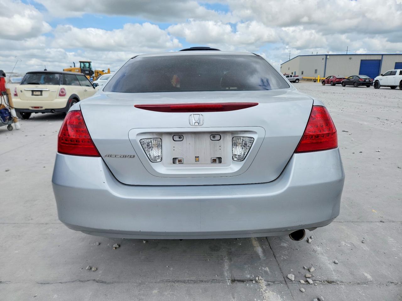 2007 Honda Accord Ex Серебряный vin: 1HGCM56707A176040
