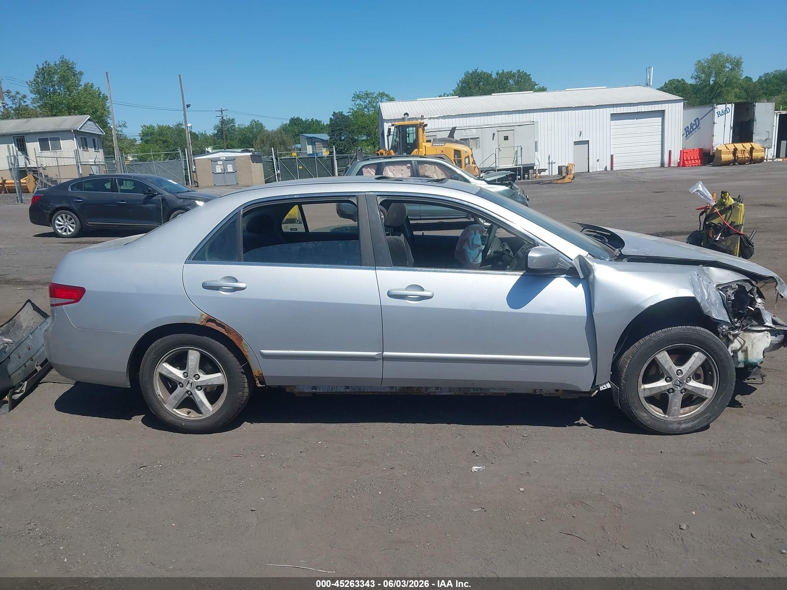 2004 Honda Accord 2.4 Ex Silver vin: 1HGCM56714A115839