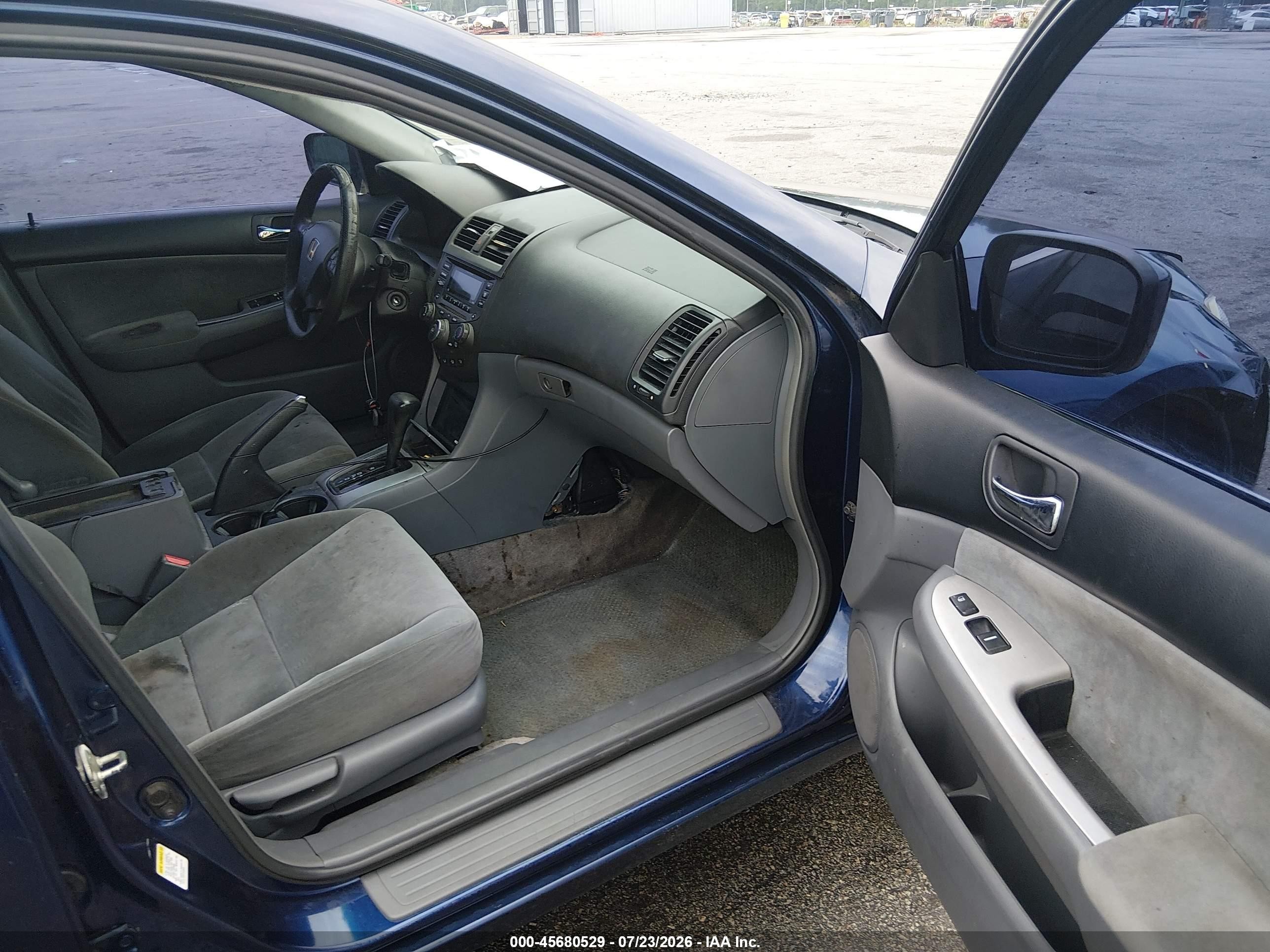 2005 Honda Accord 2.4 Ex Blue vin: 1HGCM56715A007884