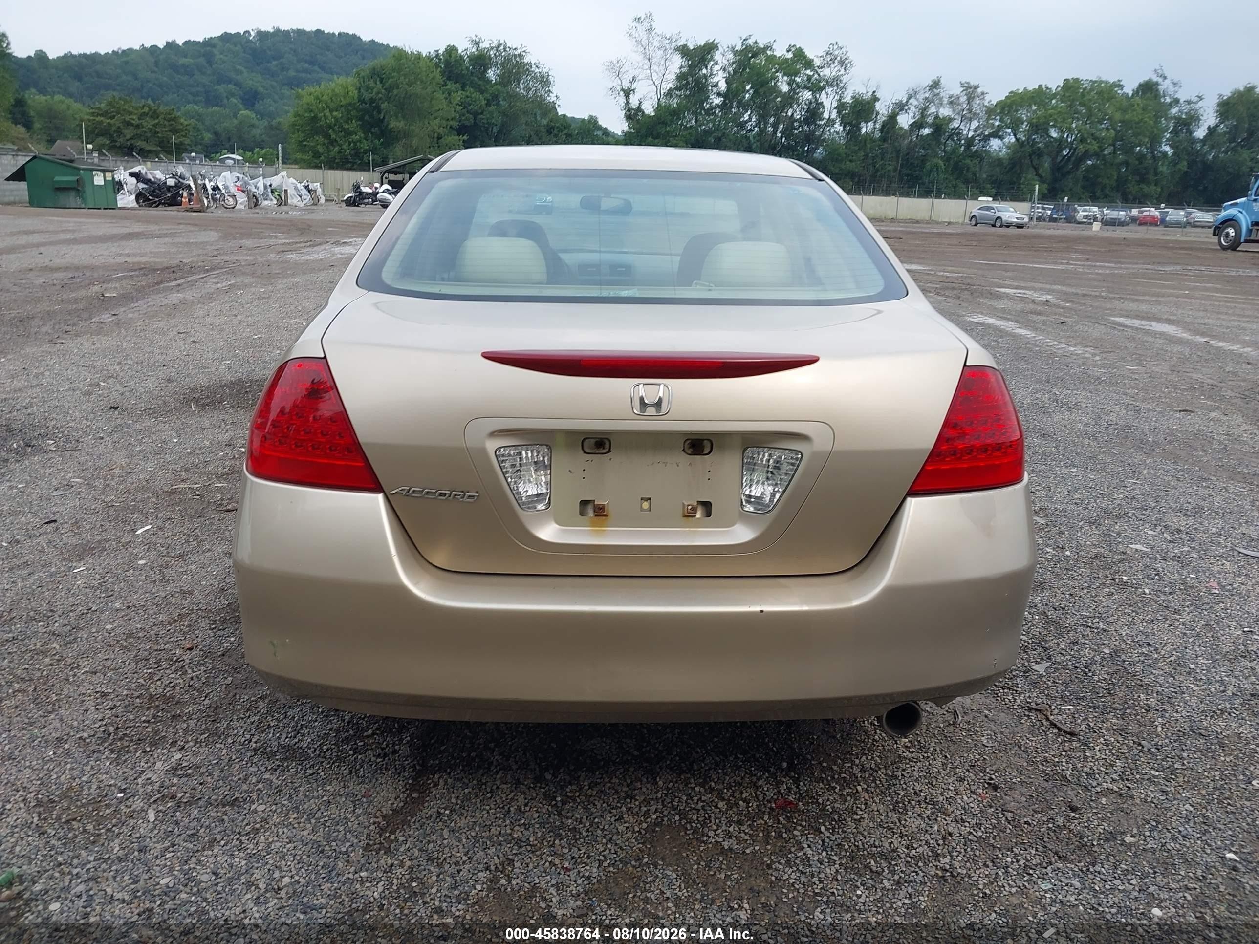 2006 Honda Accord 2.4 Ex Золотой vin: 1HGCM56716A030101