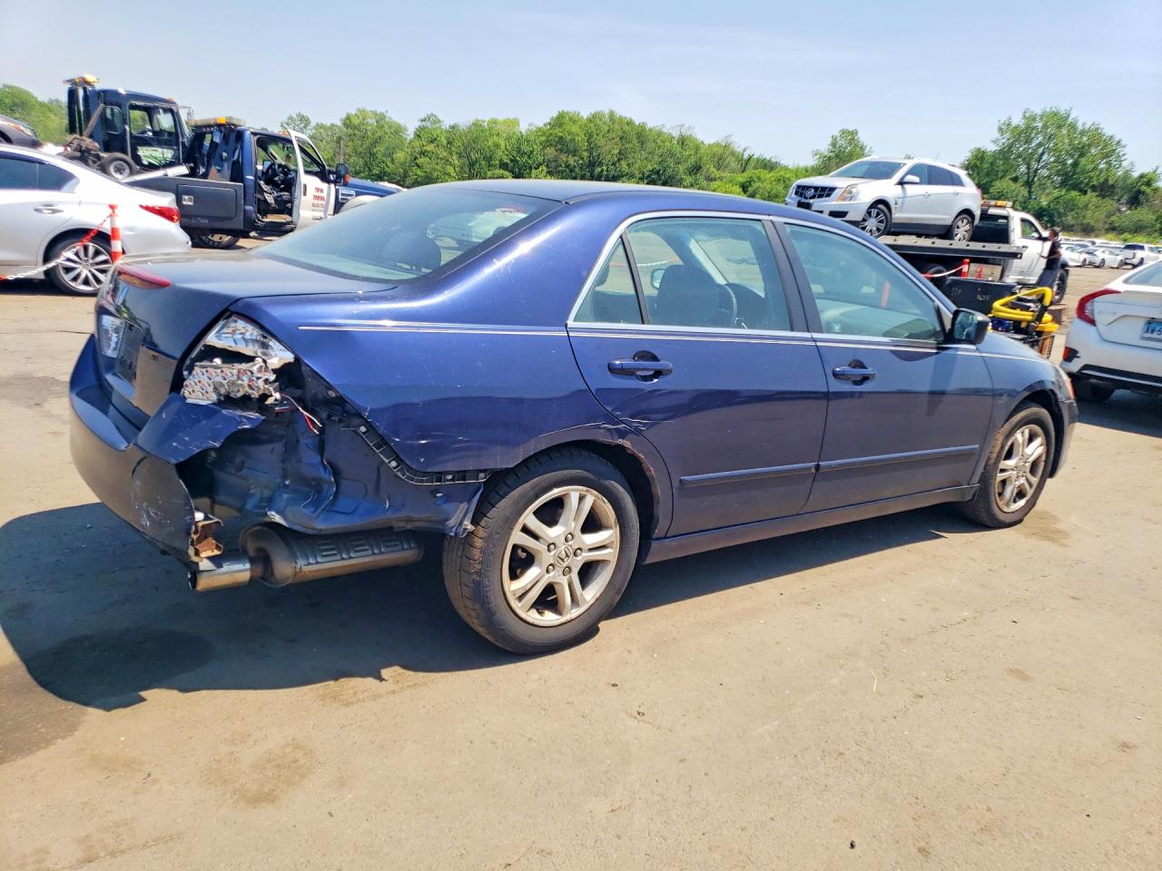 2007 Honda Accord Ex Blue vin: 1HGCM56717A017852
