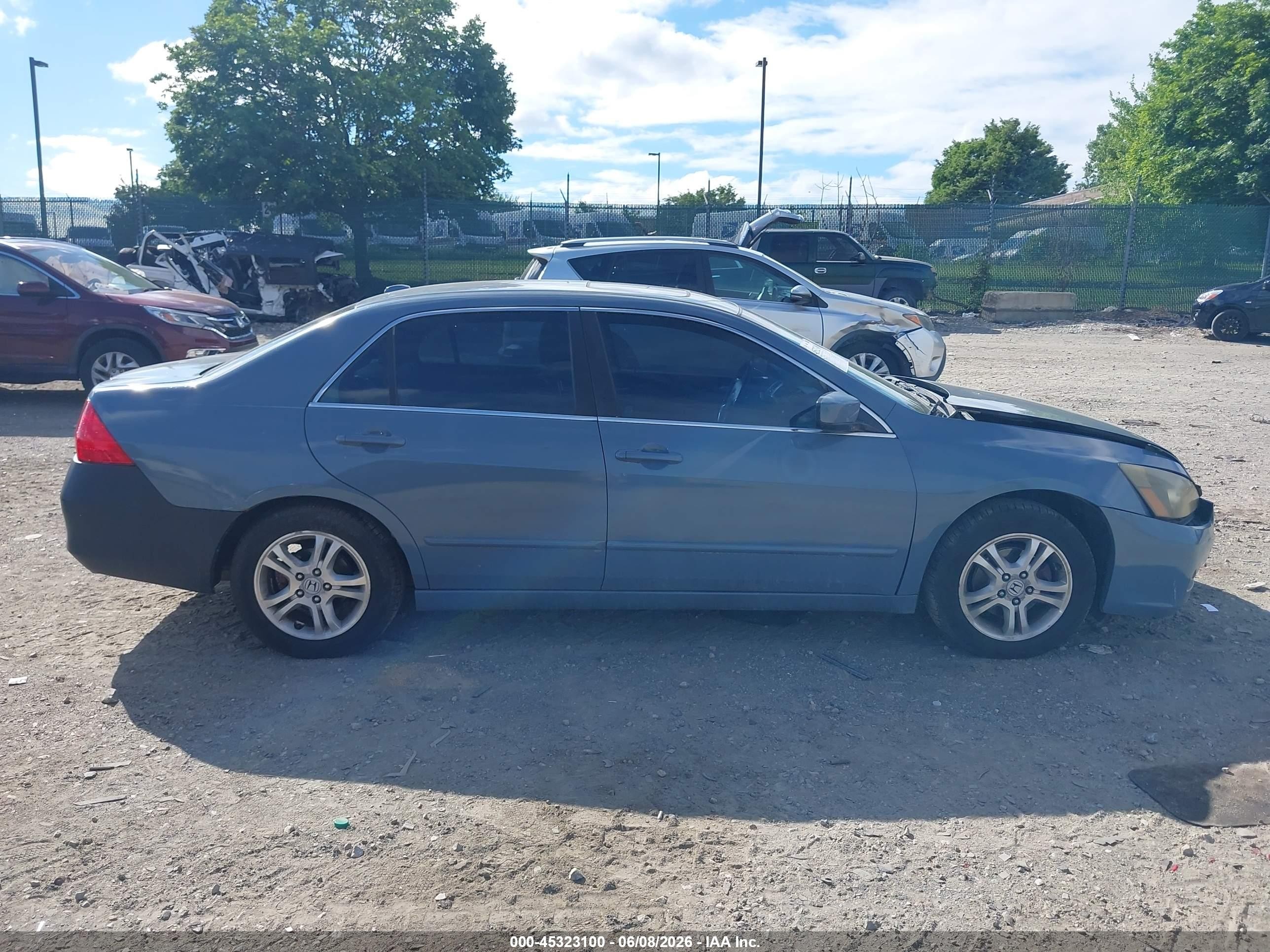 2007 Honda Accord 2.4 Ex Gray vin: 1HGCM56717A052407