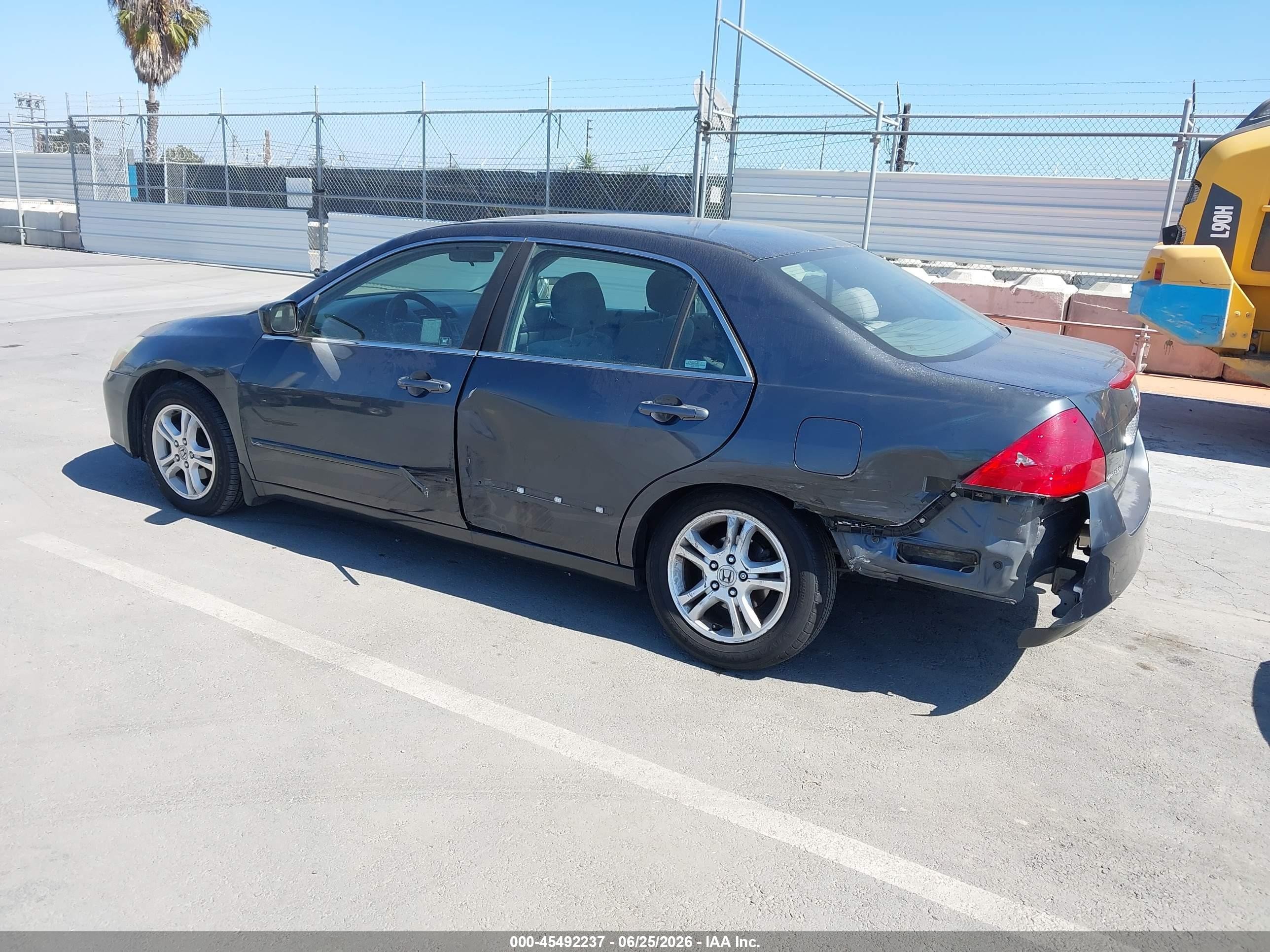 2006 Honda Accord 2.4 Ex Gray vin: 1HGCM56726A127131