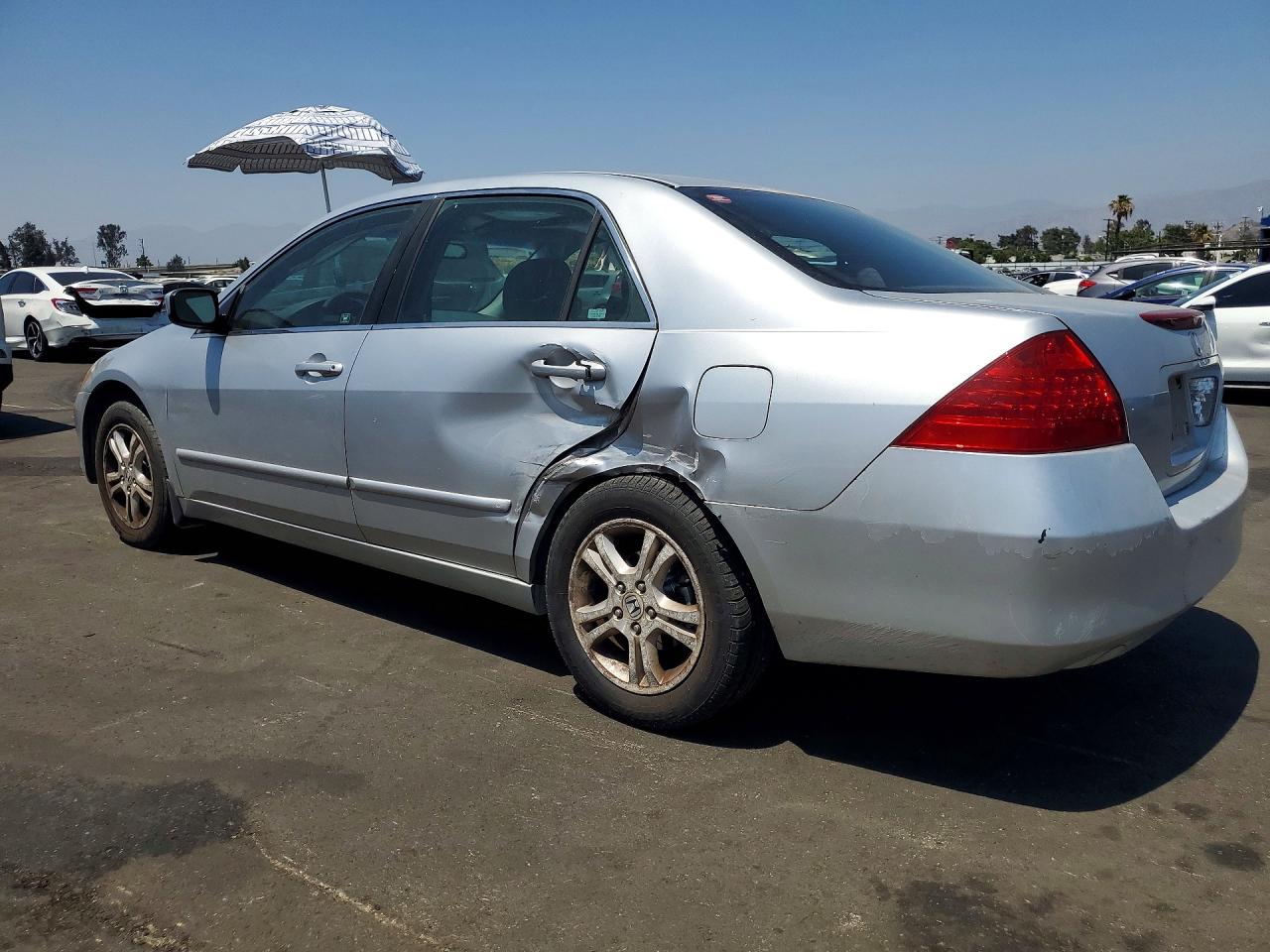2007 Honda Accord Ex Silver vin: 1HGCM56727A007704
