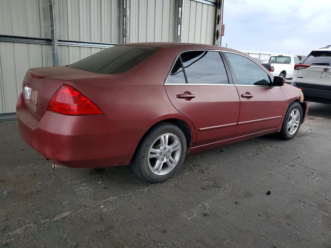 2007 Honda Accord Ex Красный vin: 1HGCM56727A053422