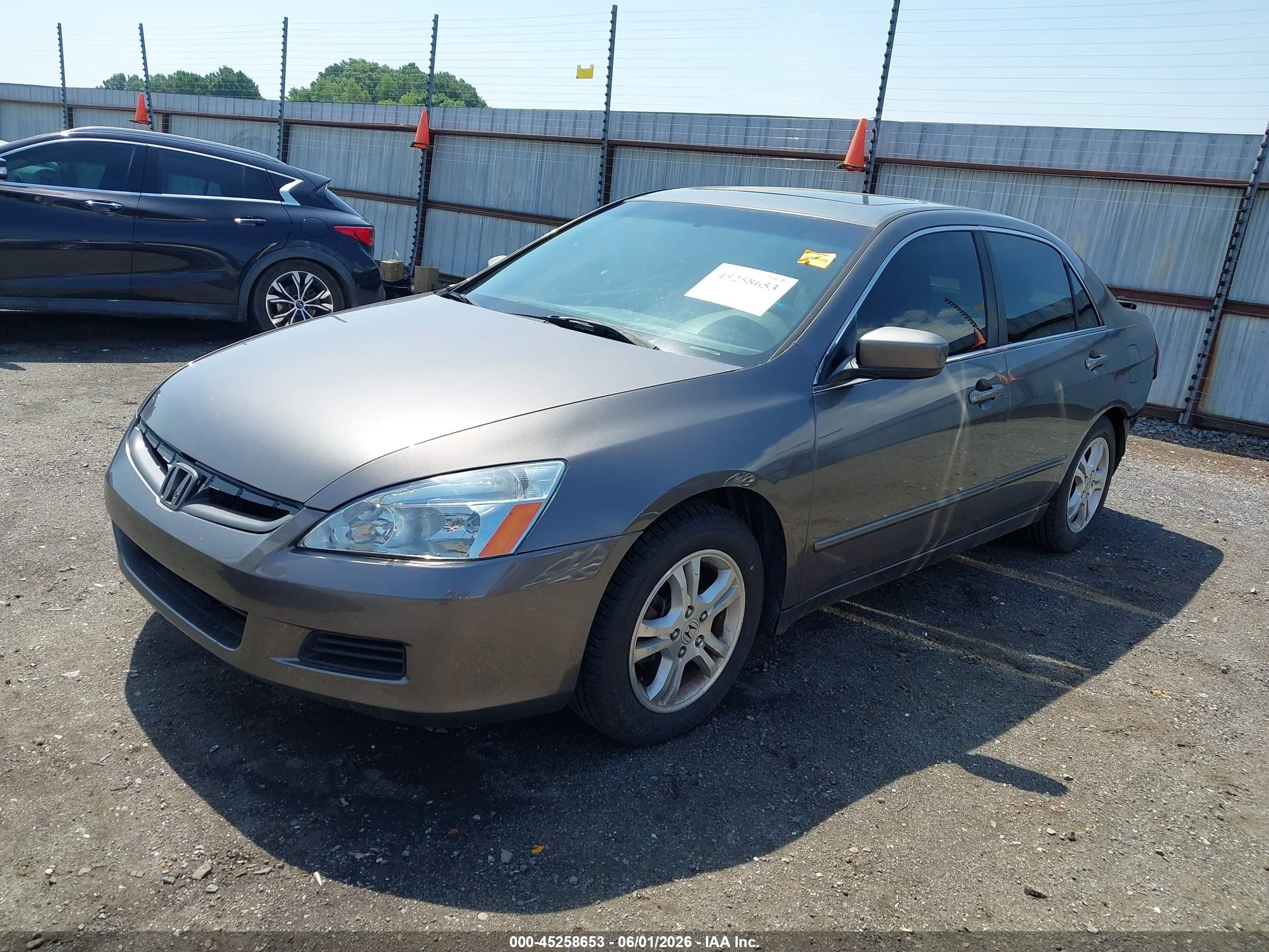 2007 Honda Accord 2.4 Ex Gray vin: 1HGCM56727A074898