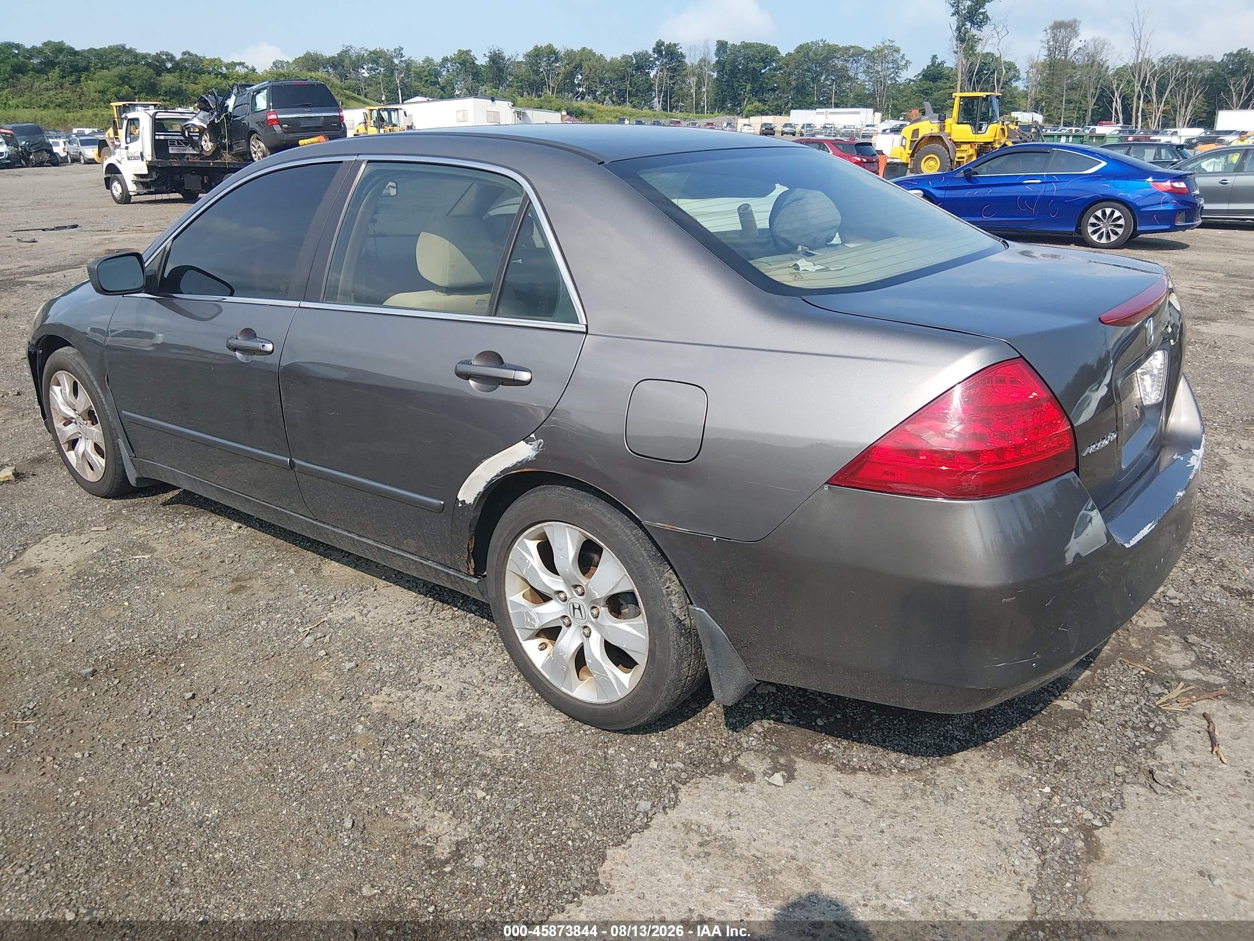 2007 Honda Accord 2.4 Ex Серый vin: 1HGCM56727A082824