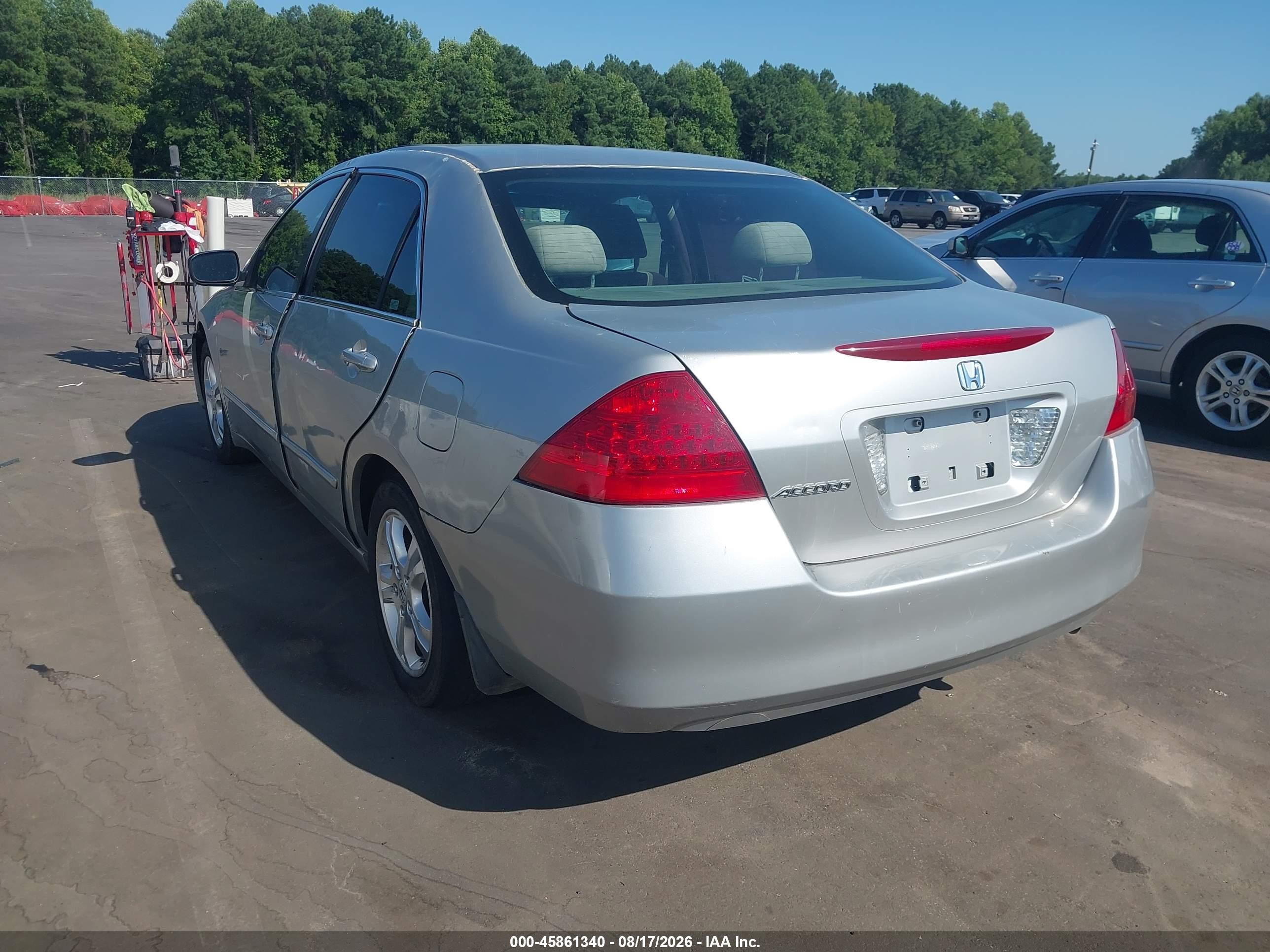 2007 Honda Accord 2.4 Ex Silver vin: 1HGCM56727A159644