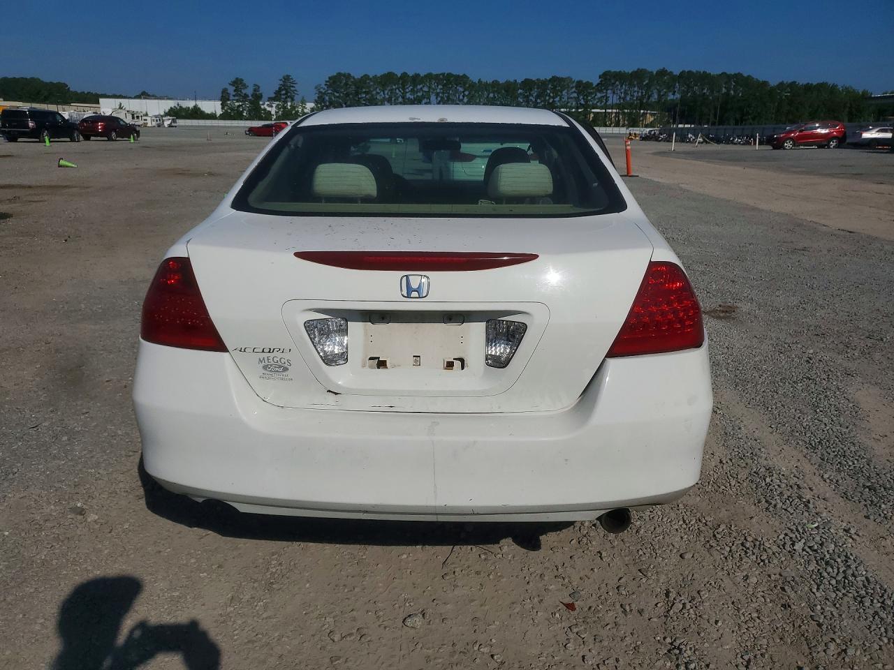 2007 Honda Accord Ex Белый vin: 1HGCM56727A164407