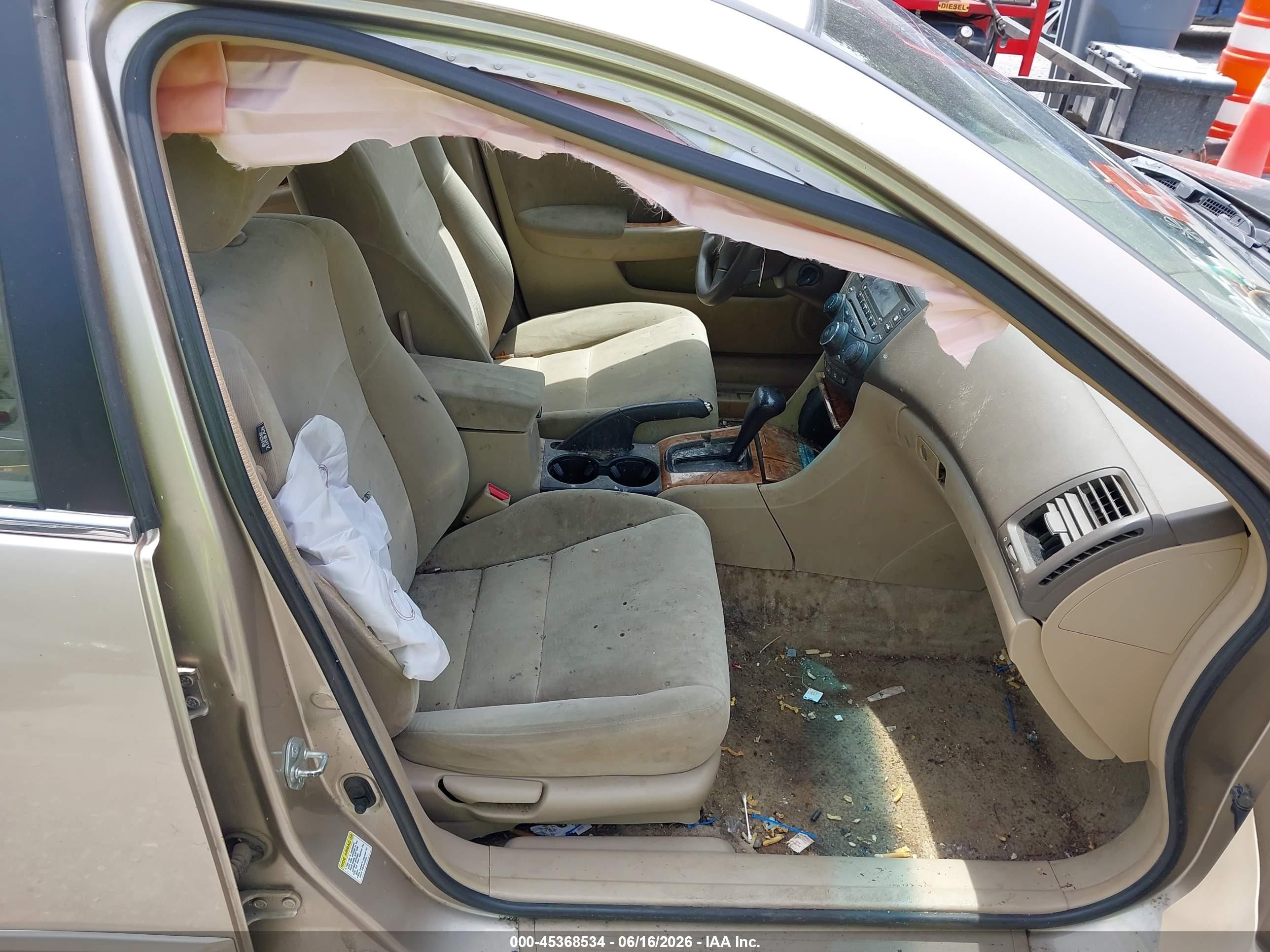 2005 Honda Accord 2.4 Ex Beige vin: 1HGCM56735A046623