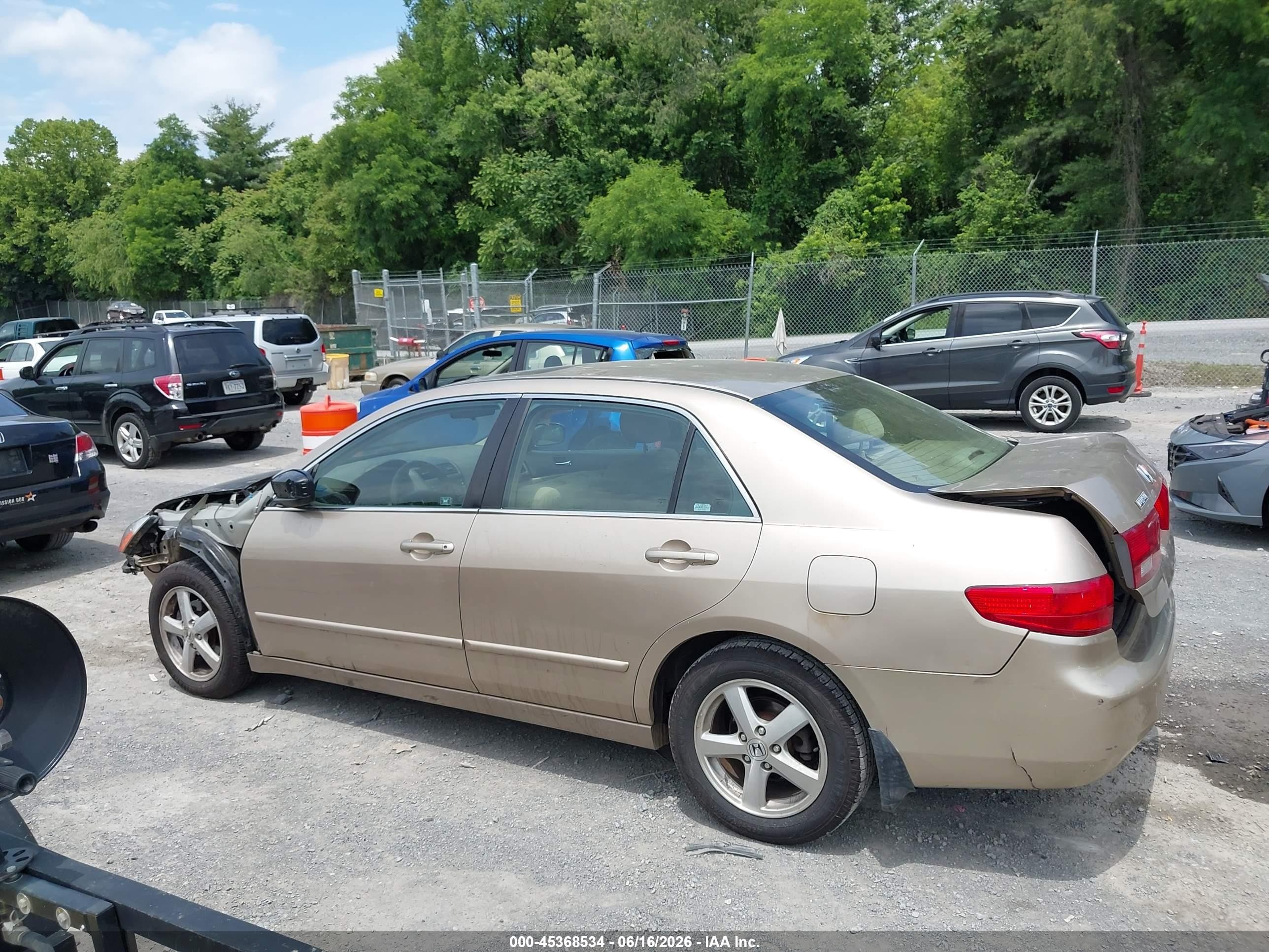 2005 Honda Accord 2.4 Ex Beige vin: 1HGCM56735A046623