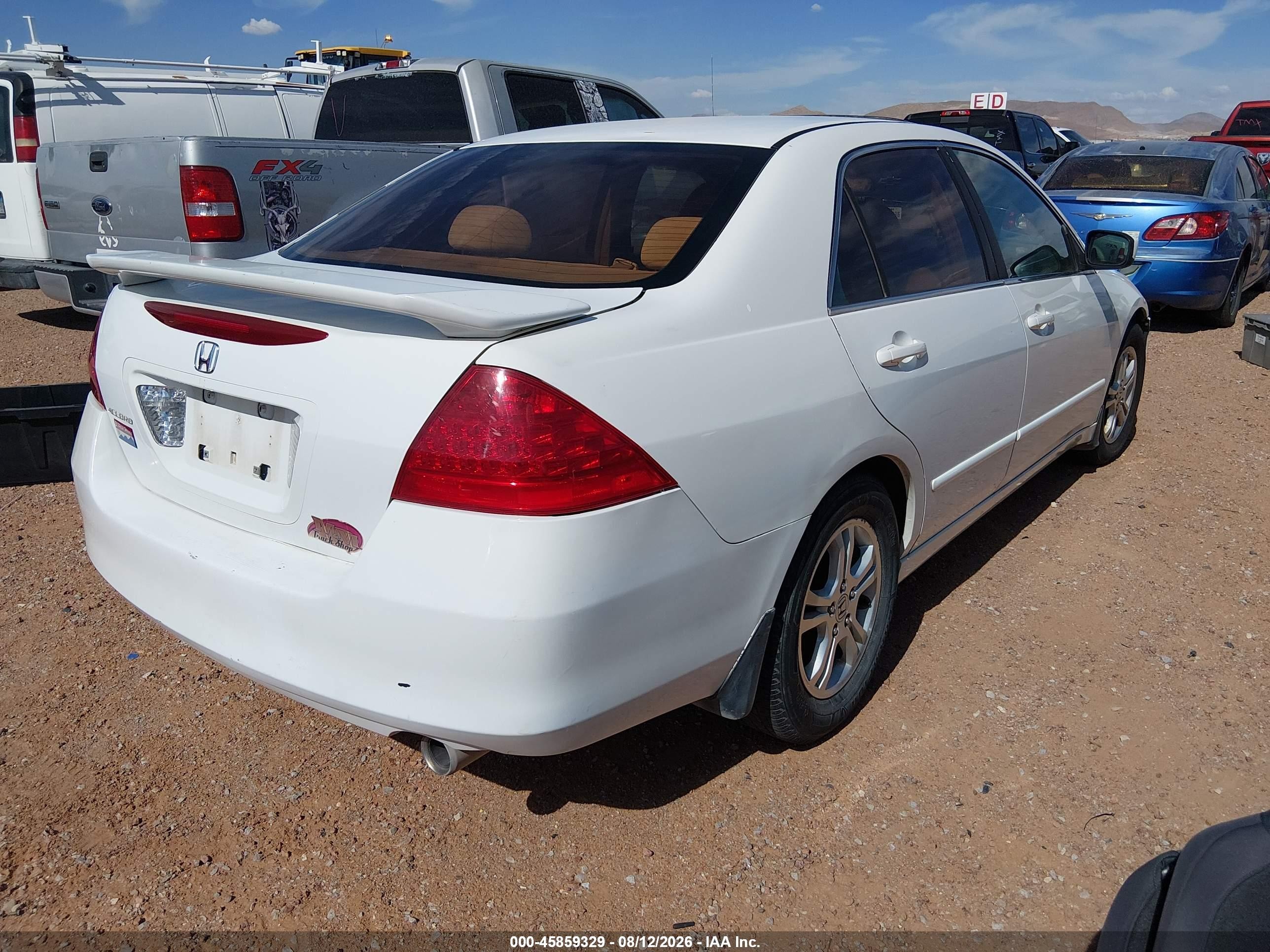 2006 Honda Accord 2.4 Ex White vin: 1HGCM56736A076674