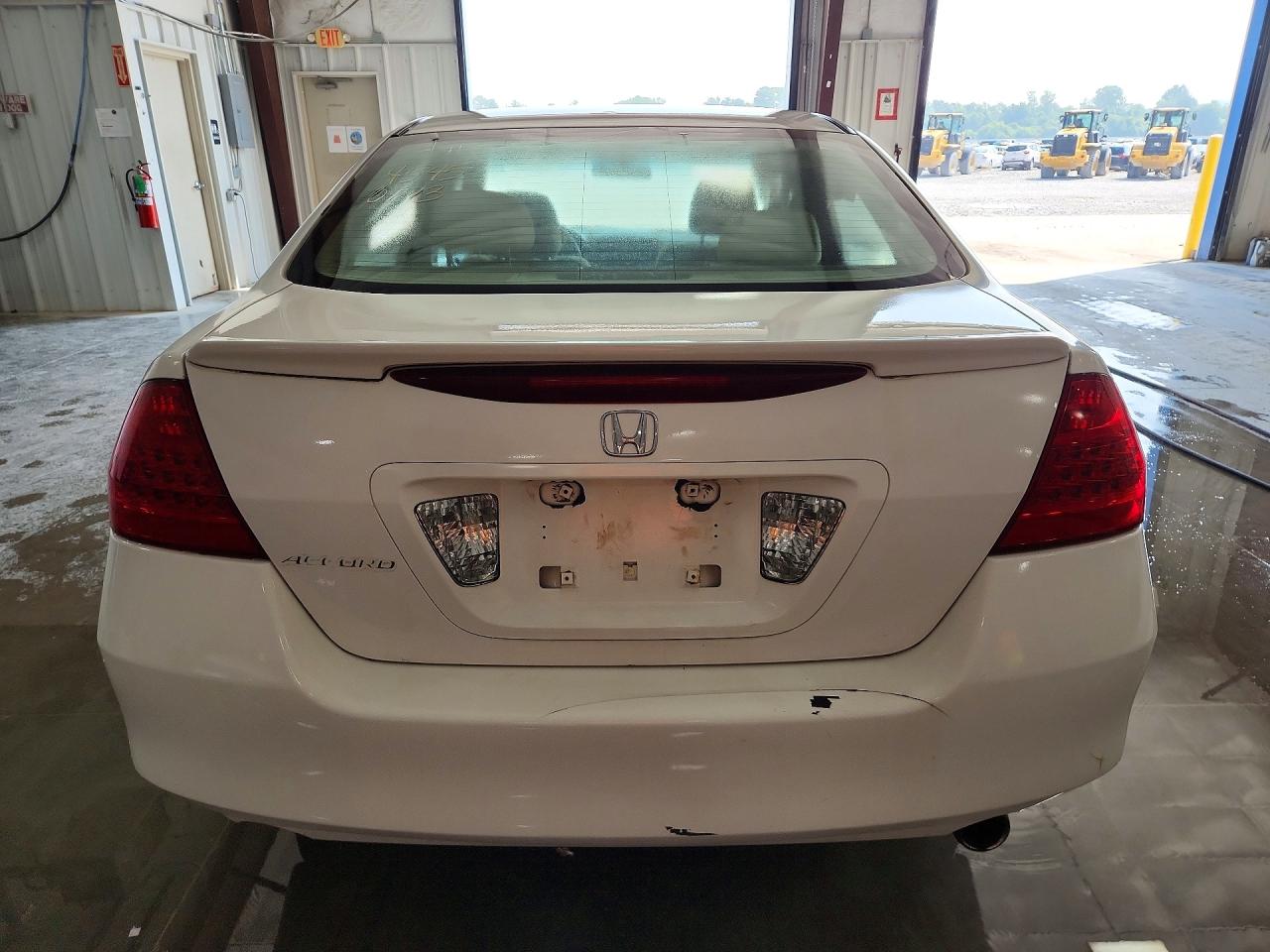 2007 Honda Accord Ex Белый vin: 1HGCM56737A062744