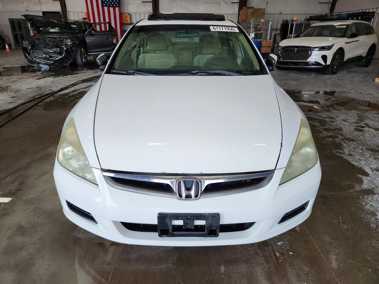 2007 Honda Accord Ex Белый vin: 1HGCM56737A062744
