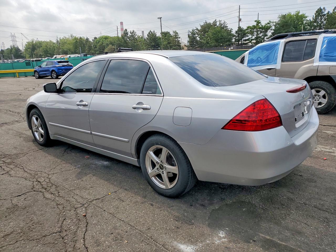 2007 Honda Accord Ex Silver vin: 1HGCM56737A105916