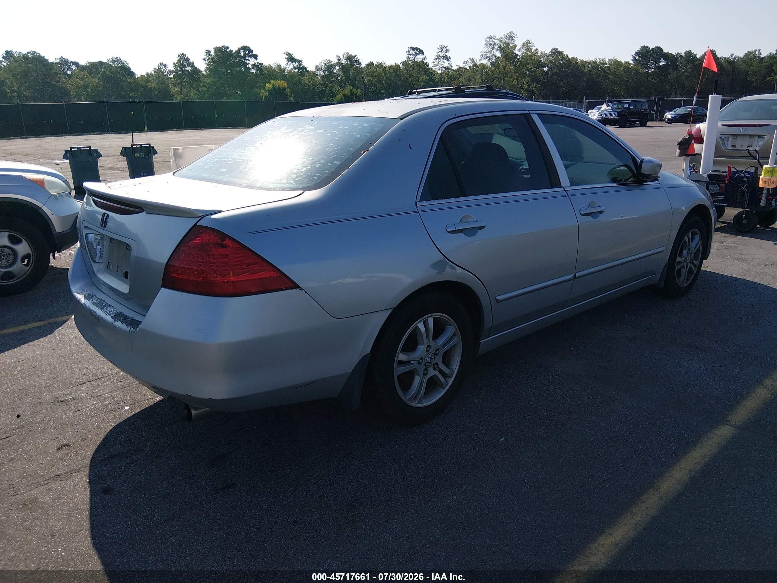 2007 Honda Accord 2.4 Ex Silver vin: 1HGCM56737A223139