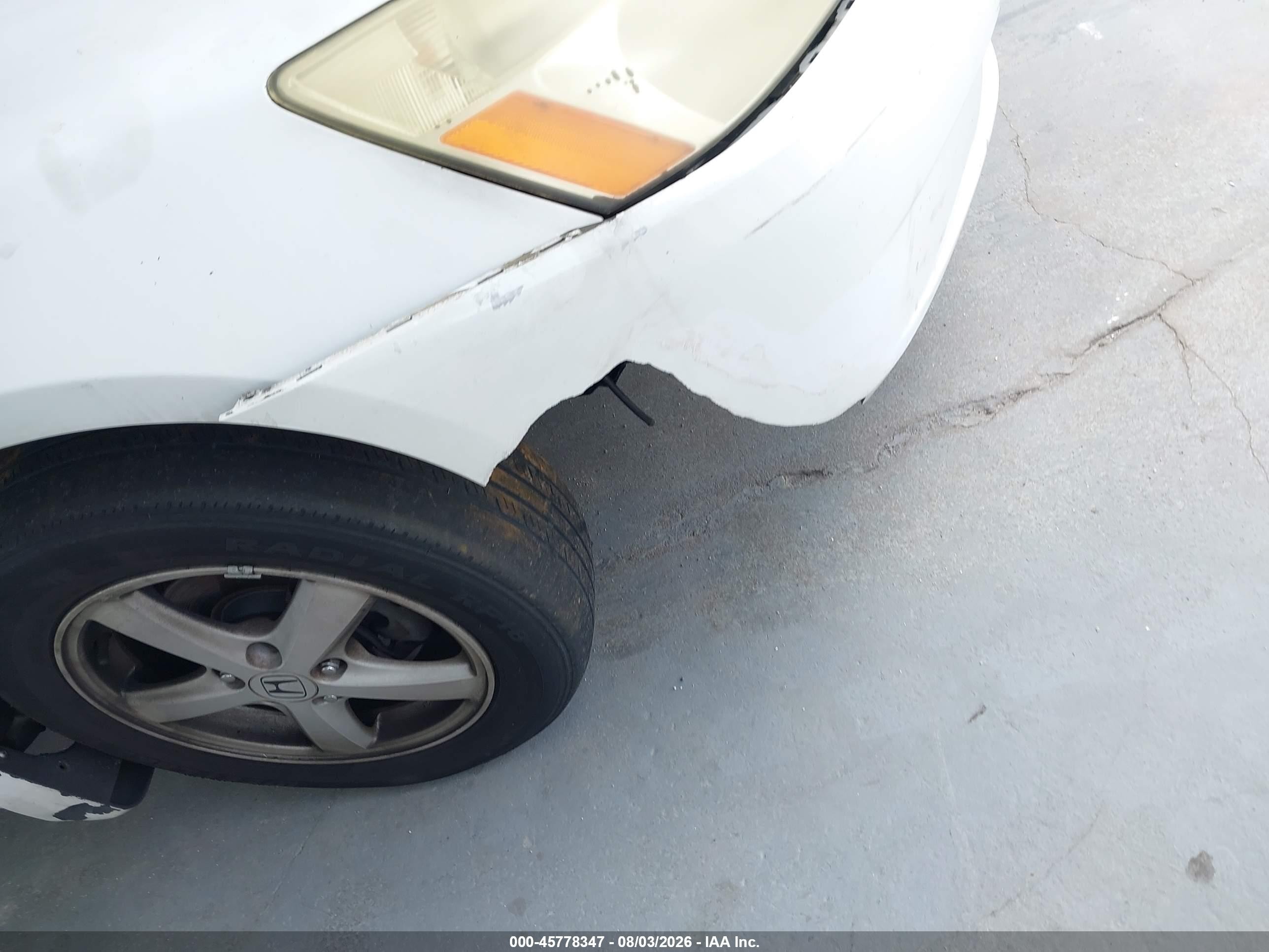 2004 Honda Accord 2.4 Ex White vin: 1HGCM56744A014701
