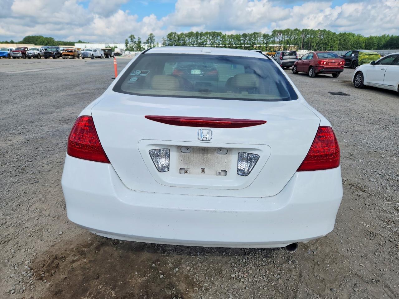 2006 Honda Accord Ex White vin: 1HGCM56746A144691