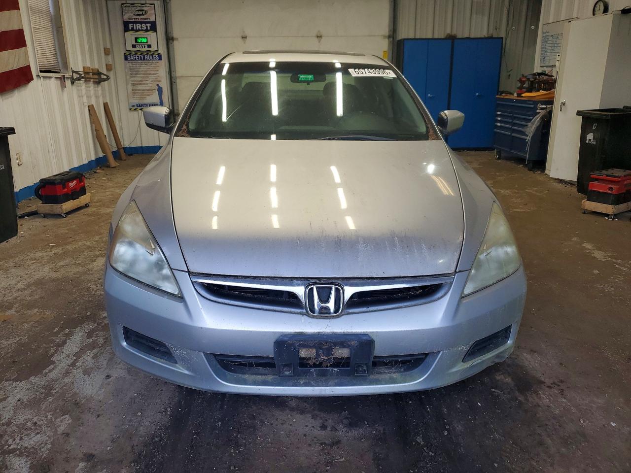 2006 Honda Accord Ex Серебряный vin: 1HGCM56746A144934