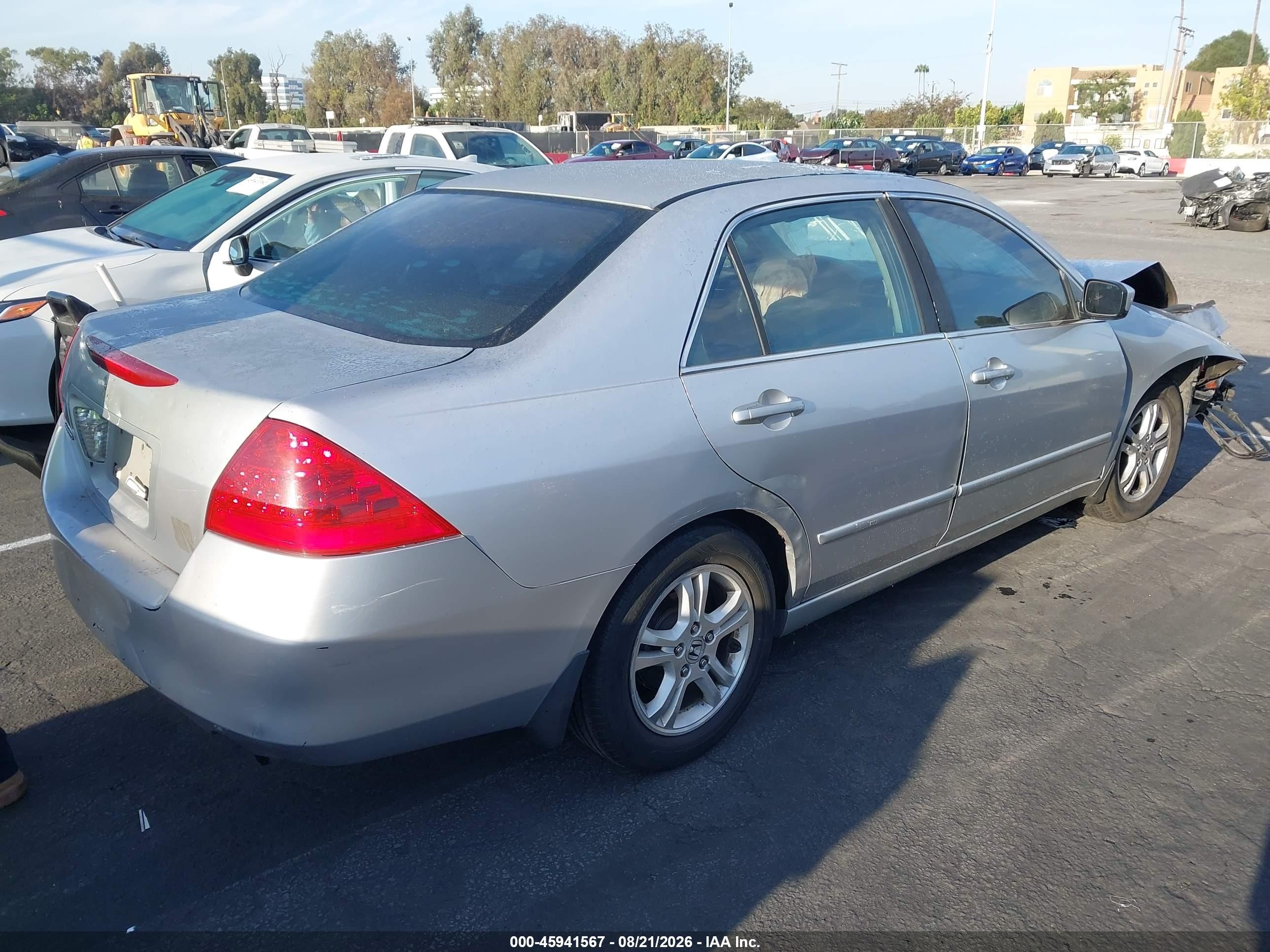 2006 Honda Accord 2.4 Ex Серебряный vin: 1HGCM56746A186424