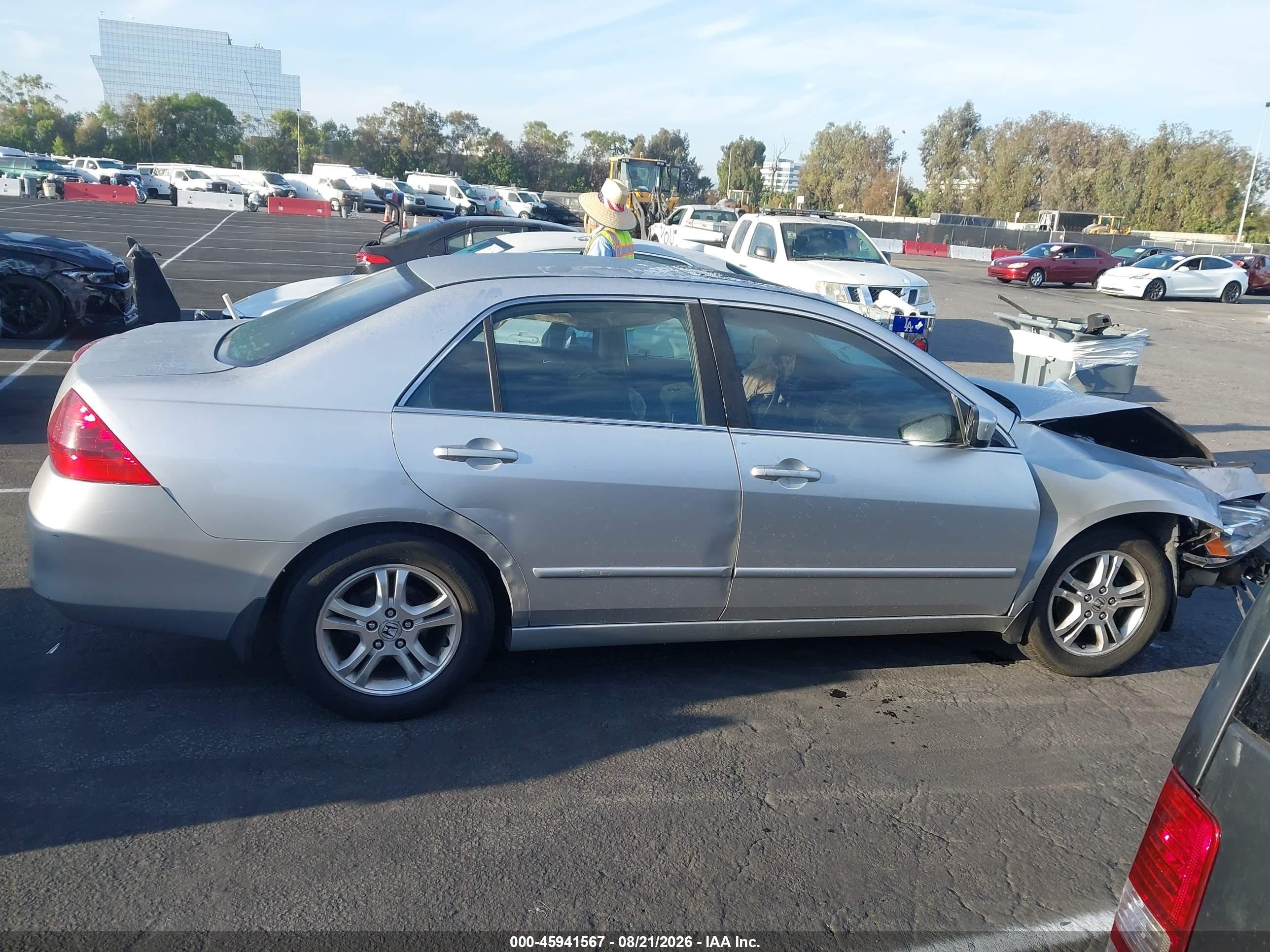 2006 Honda Accord 2.4 Ex Серебряный vin: 1HGCM56746A186424