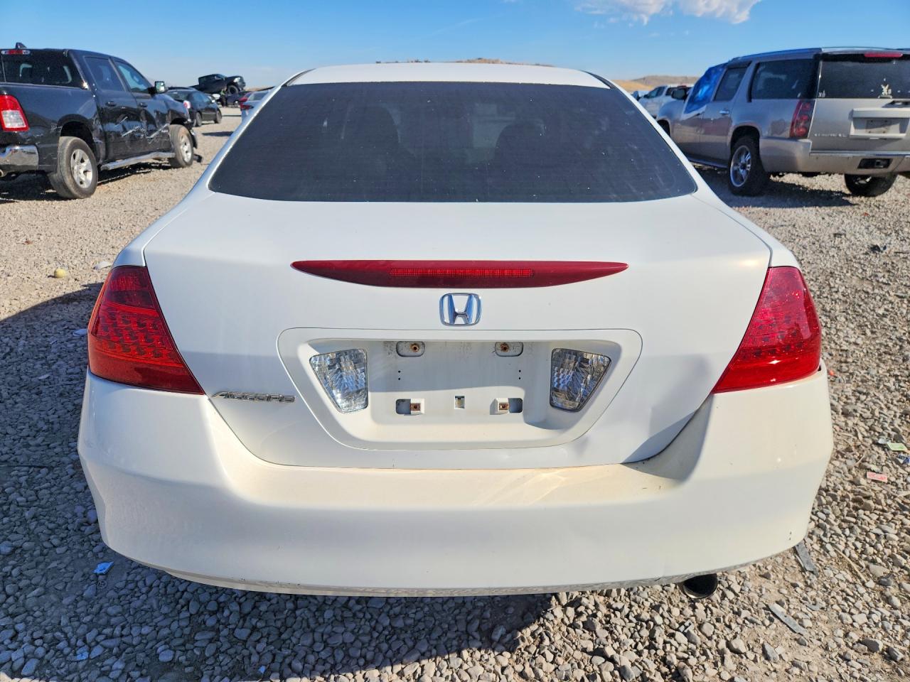 2007 Honda Accord Ex White vin: 1HGCM56747A227653