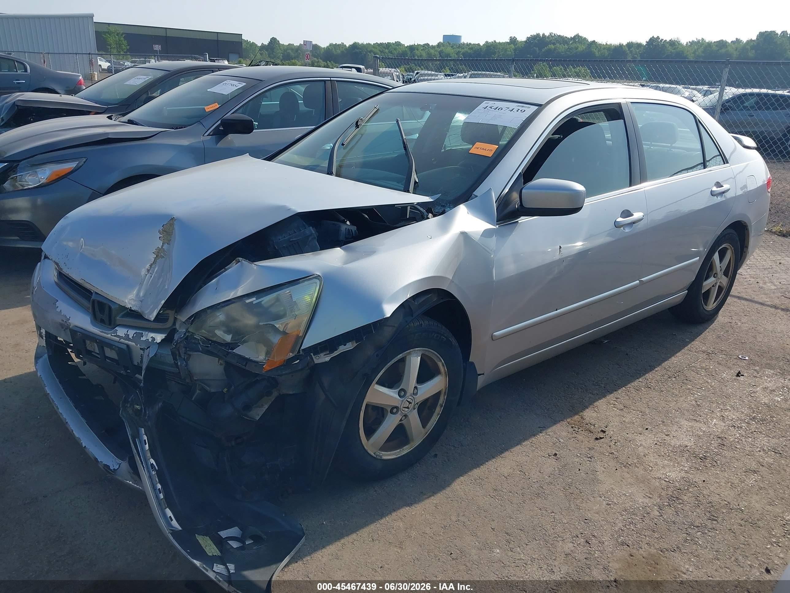 2004 Honda Accord 2.4 Ex Серый vin: 1HGCM56754A075443