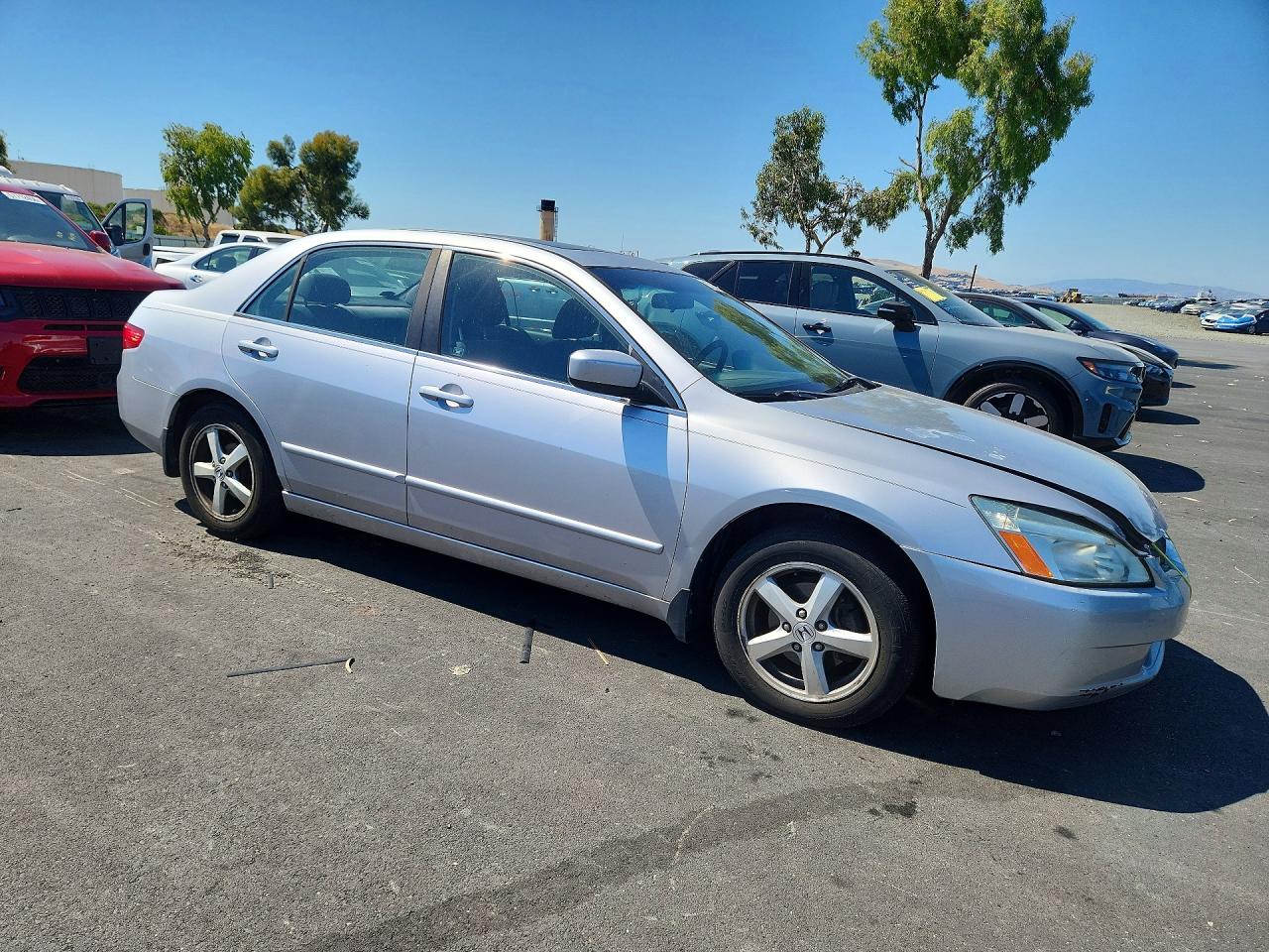 2005 Honda Accord Ex Silver vin: 1HGCM56755A000131