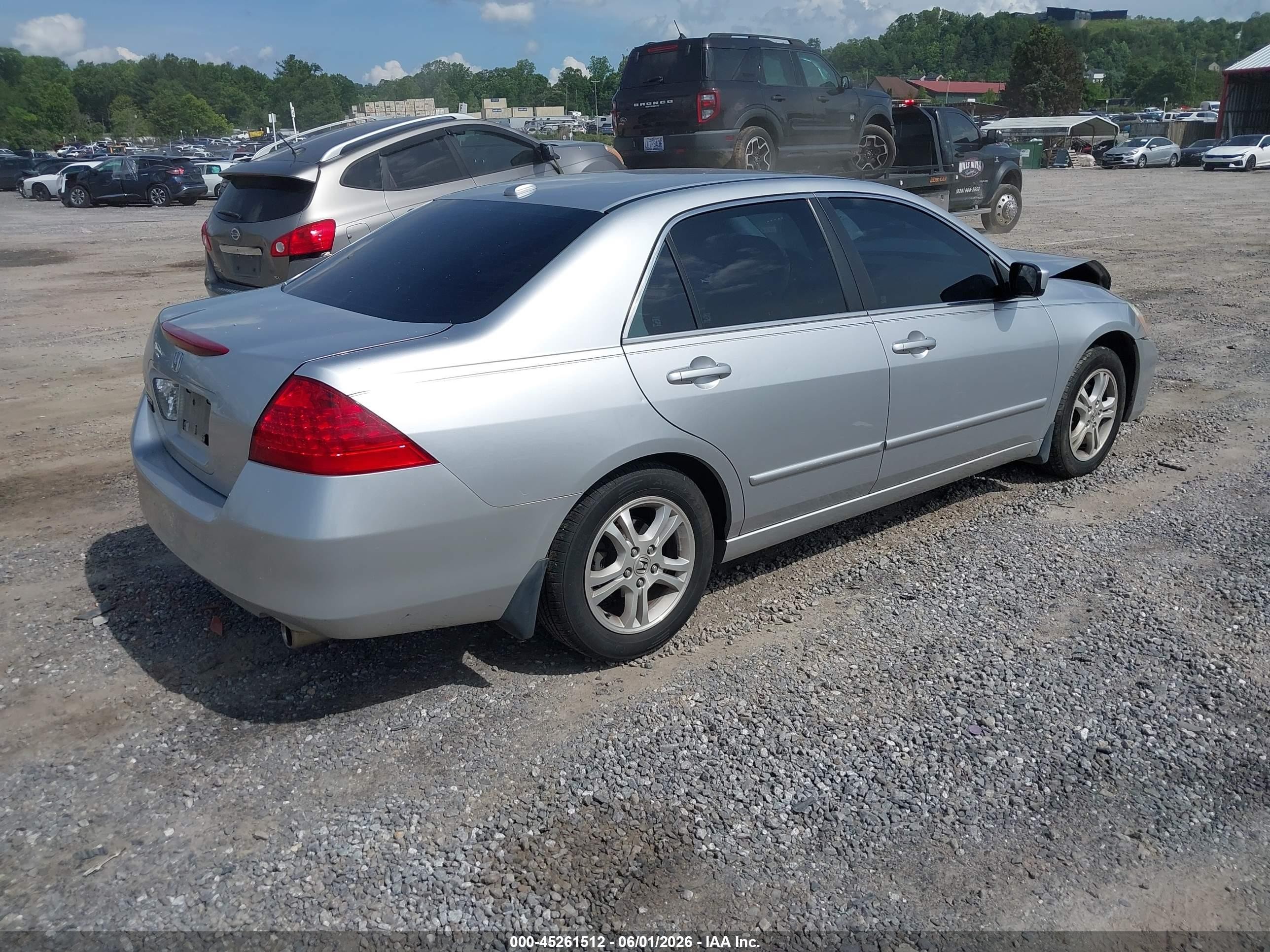 2006 Honda Accord 2.4 Ex Серебряный vin: 1HGCM56756A079916