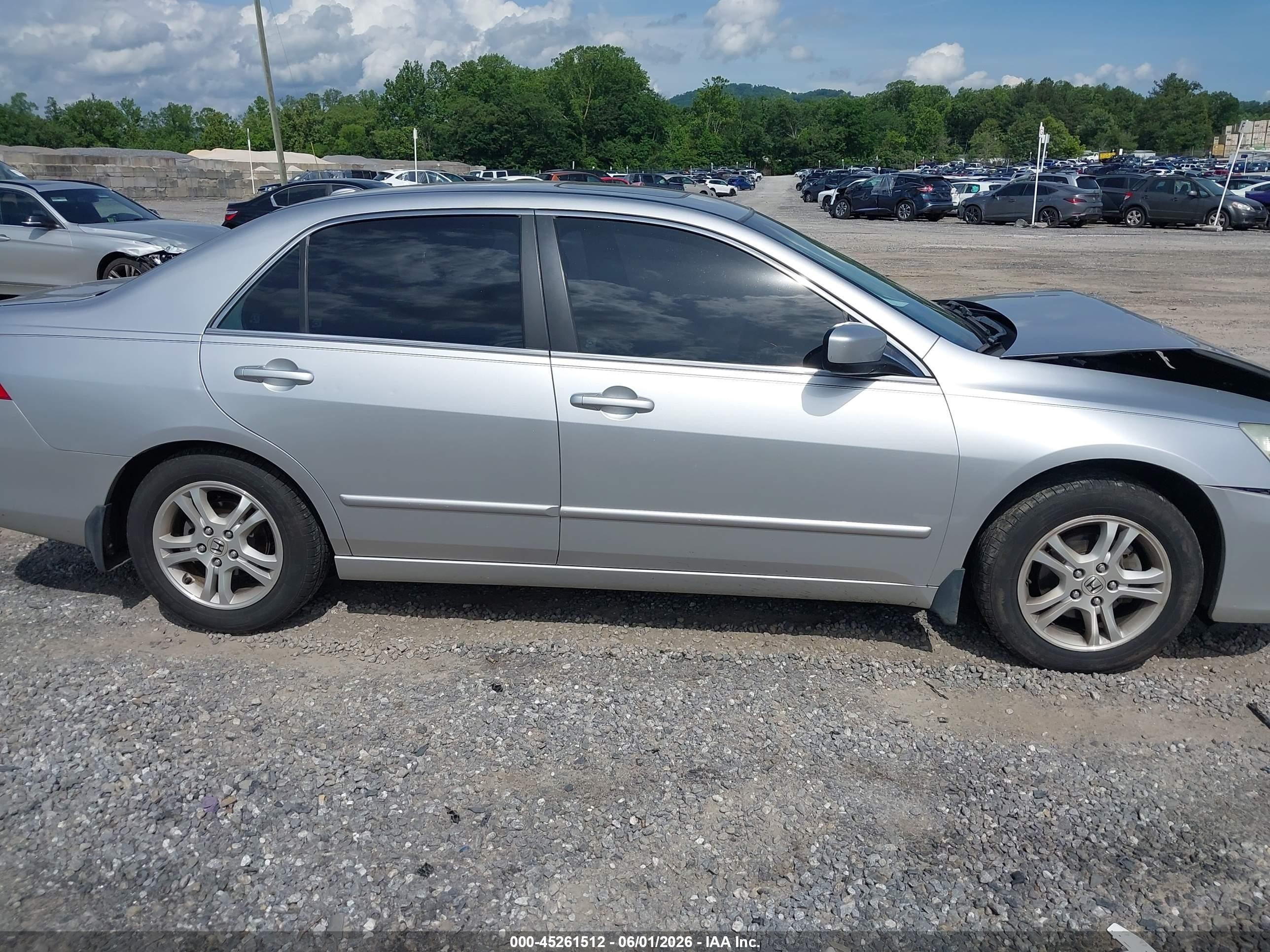 2006 Honda Accord 2.4 Ex Серебряный vin: 1HGCM56756A079916