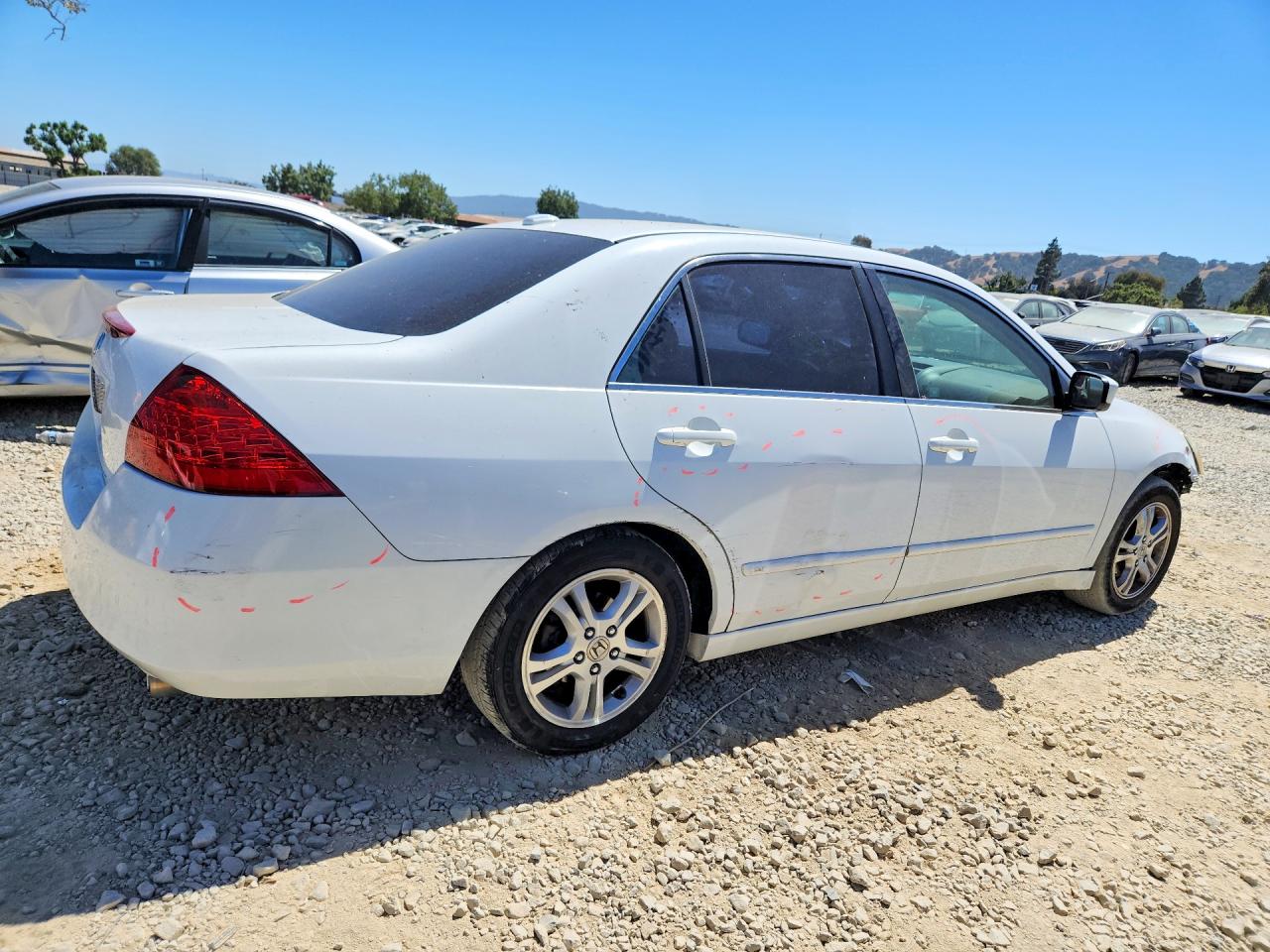 2006 Honda Accord Ex White vin: 1HGCM56756A125440