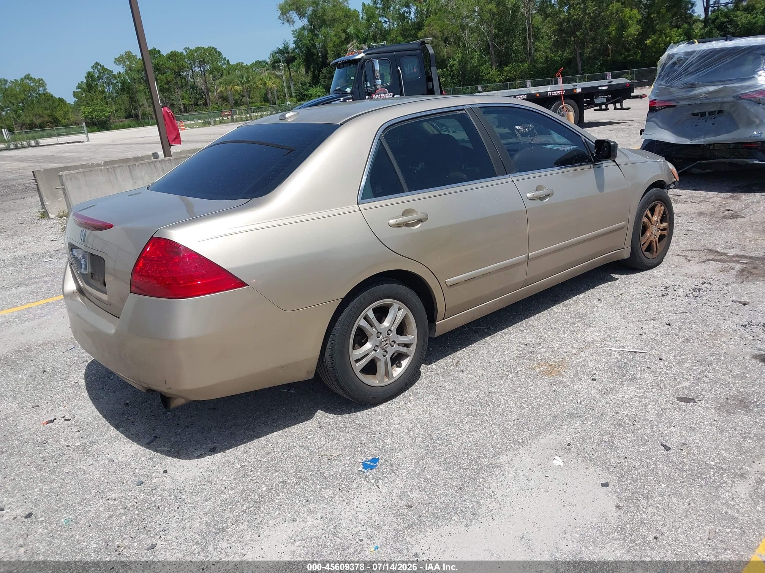 2006 Honda Accord 2.4 Ex Желто-коричневый vin: 1HGCM56756A167686