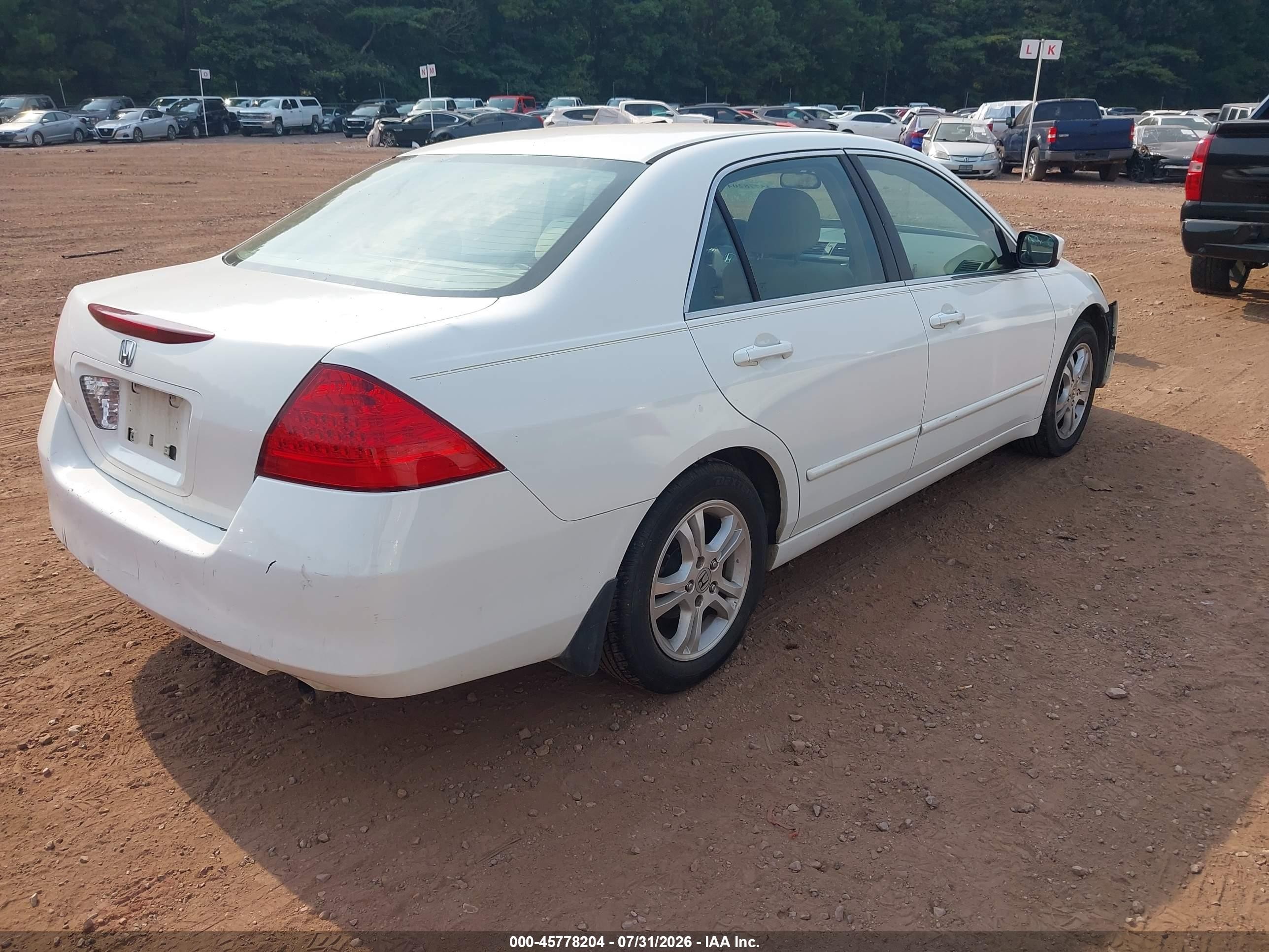 2006 Honda Accord 2.4 Ex White vin: 1HGCM56756A178994