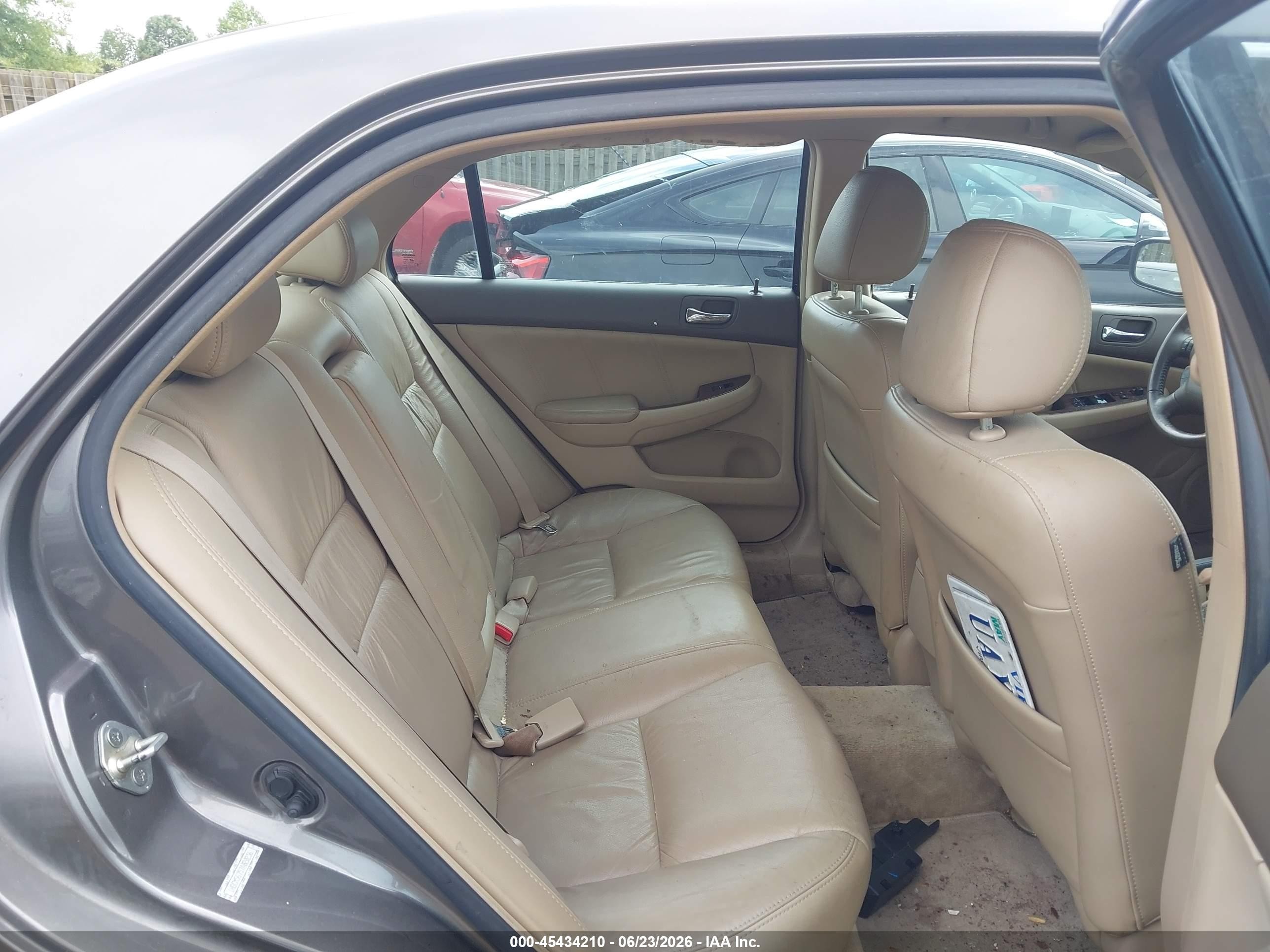 2007 Honda Accord 2.4 Ex Gray vin: 1HGCM56757A020236