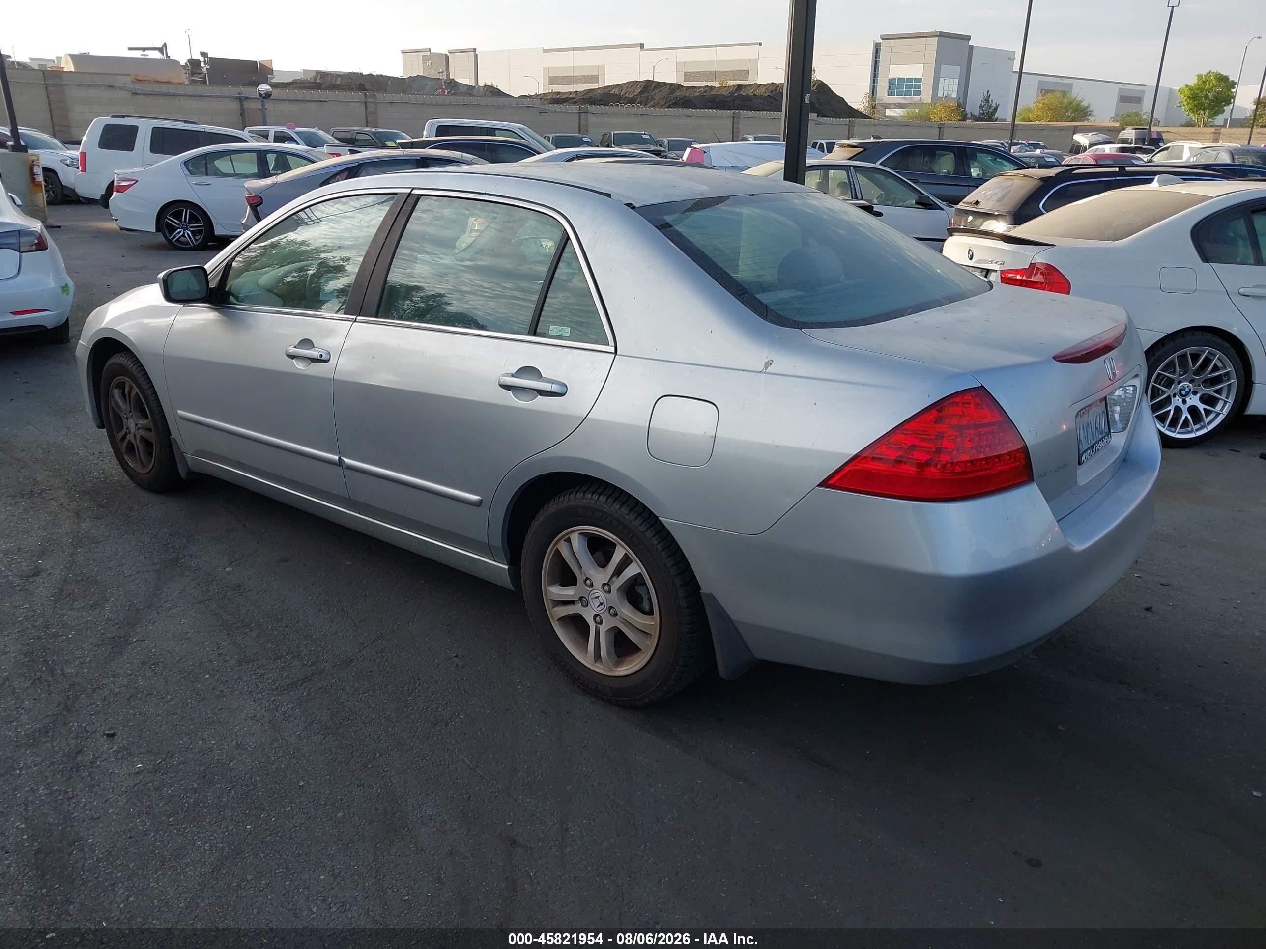 2007 Honda Accord 2.4 Ex Silver vin: 1HGCM56757A117310