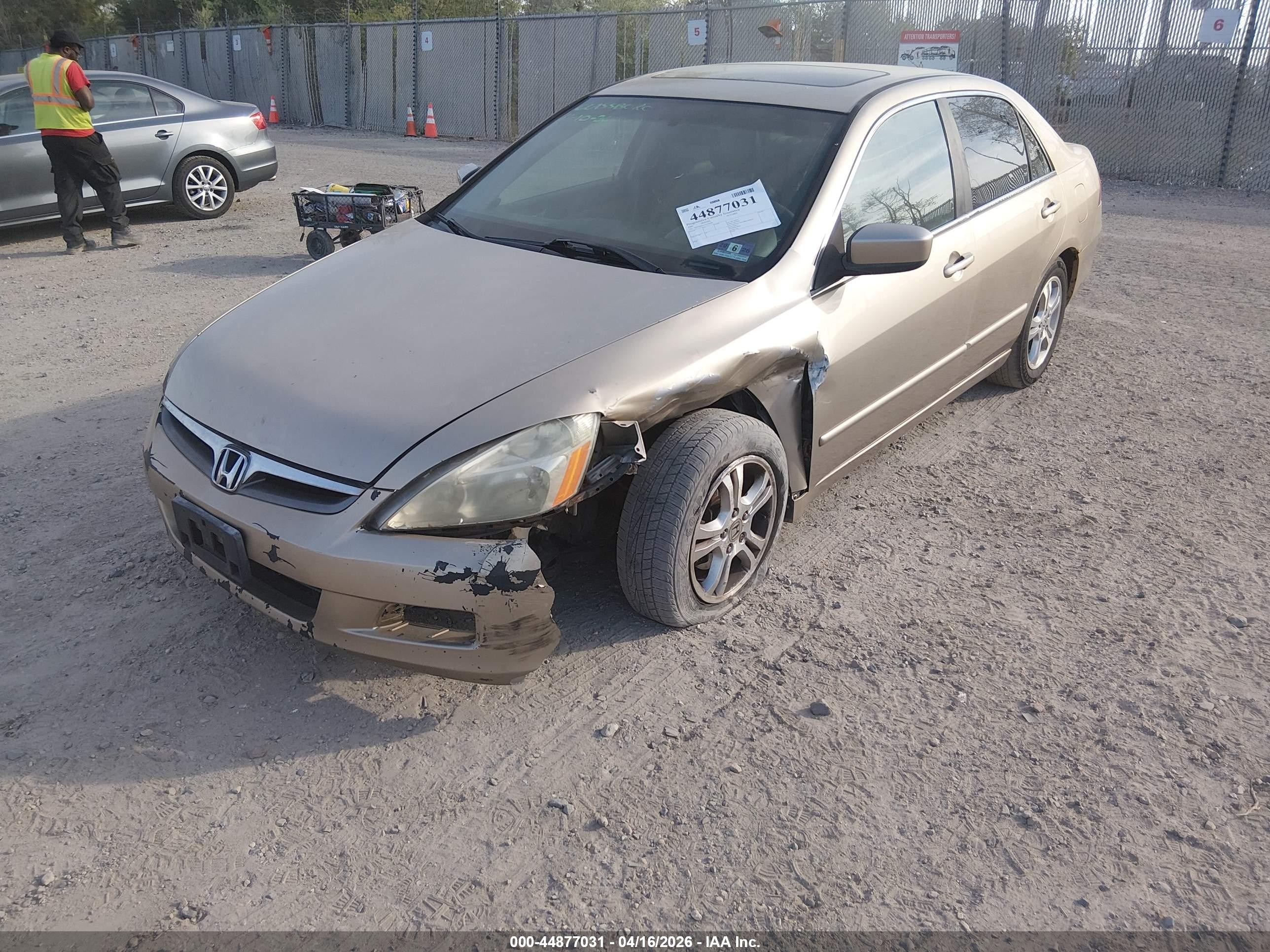 2007 Honda Accord 2.4 Ex Champagne vin: 1HGCM56757A150629