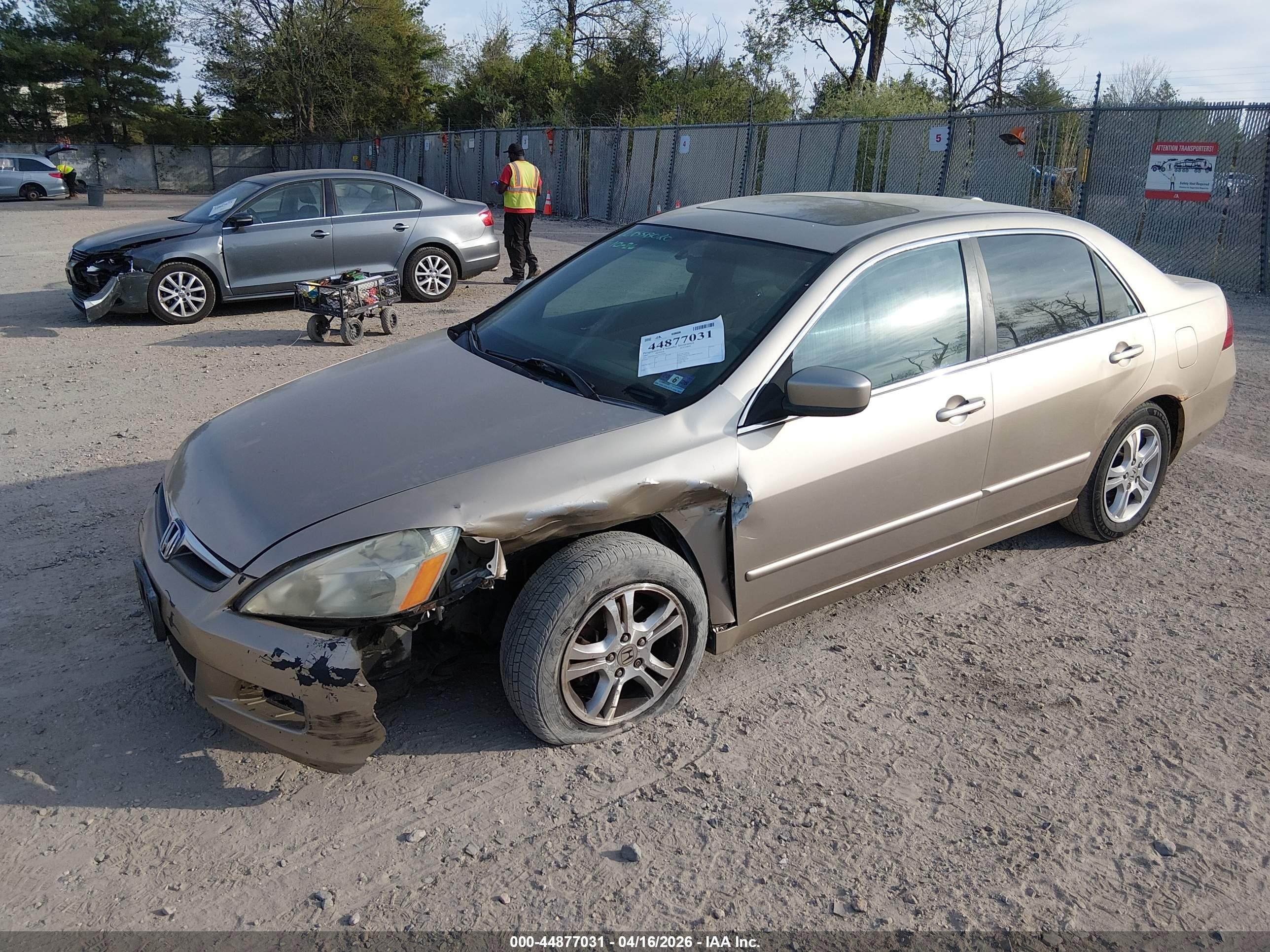 2007 Honda Accord 2.4 Ex Champagne vin: 1HGCM56757A150629