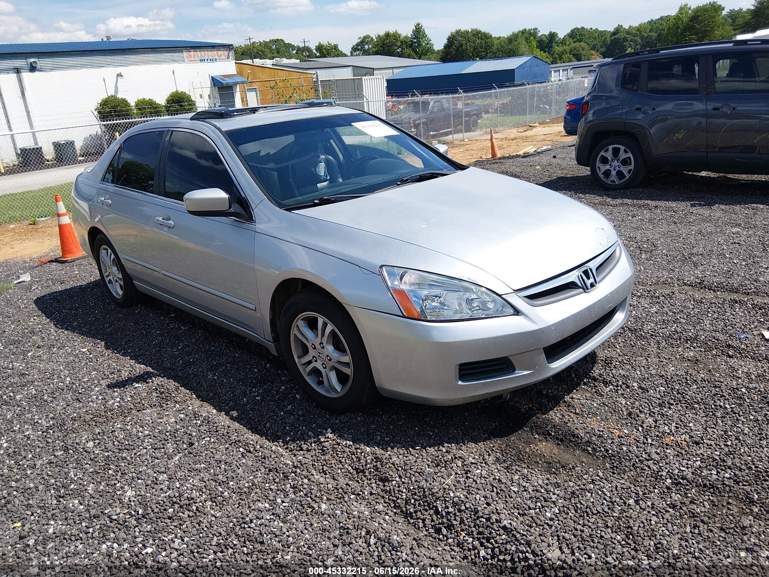 2007 Honda Accord 2.4 Ex Silver vin: 1HGCM56757A175627