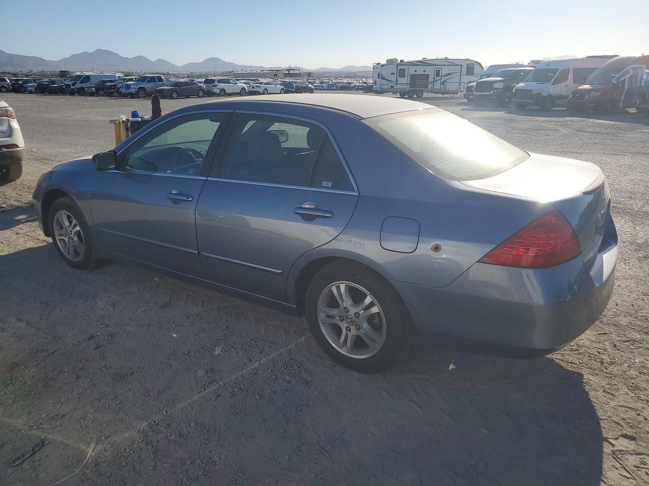 2007 Honda Accord Gray vin: 1HGCM56757A185347