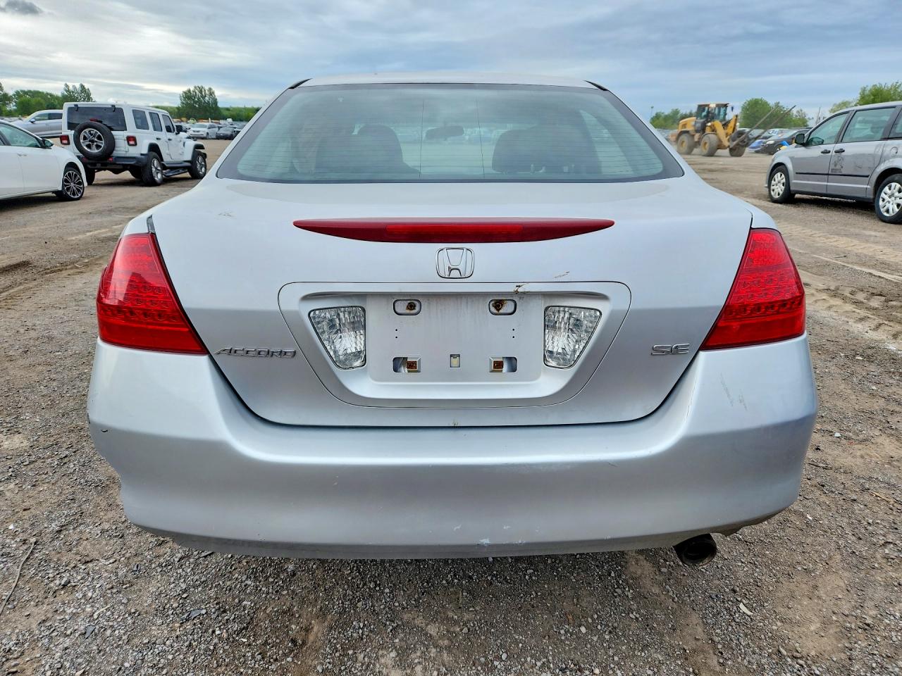 2007 Honda Accord Ex Silver vin: 1HGCM56757A807722