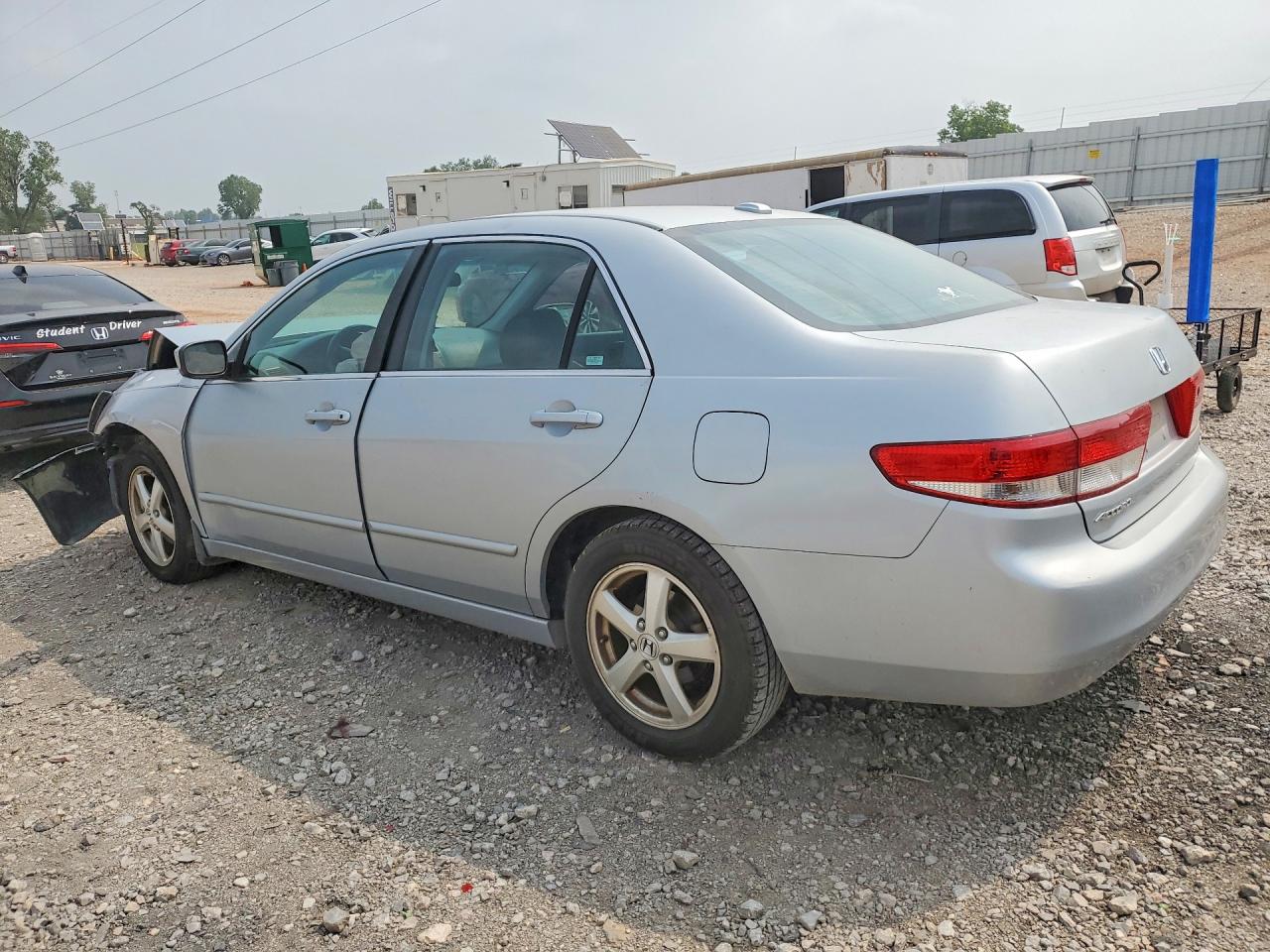 2004 Honda Accord Ex Silver vin: 1HGCM56764A124830