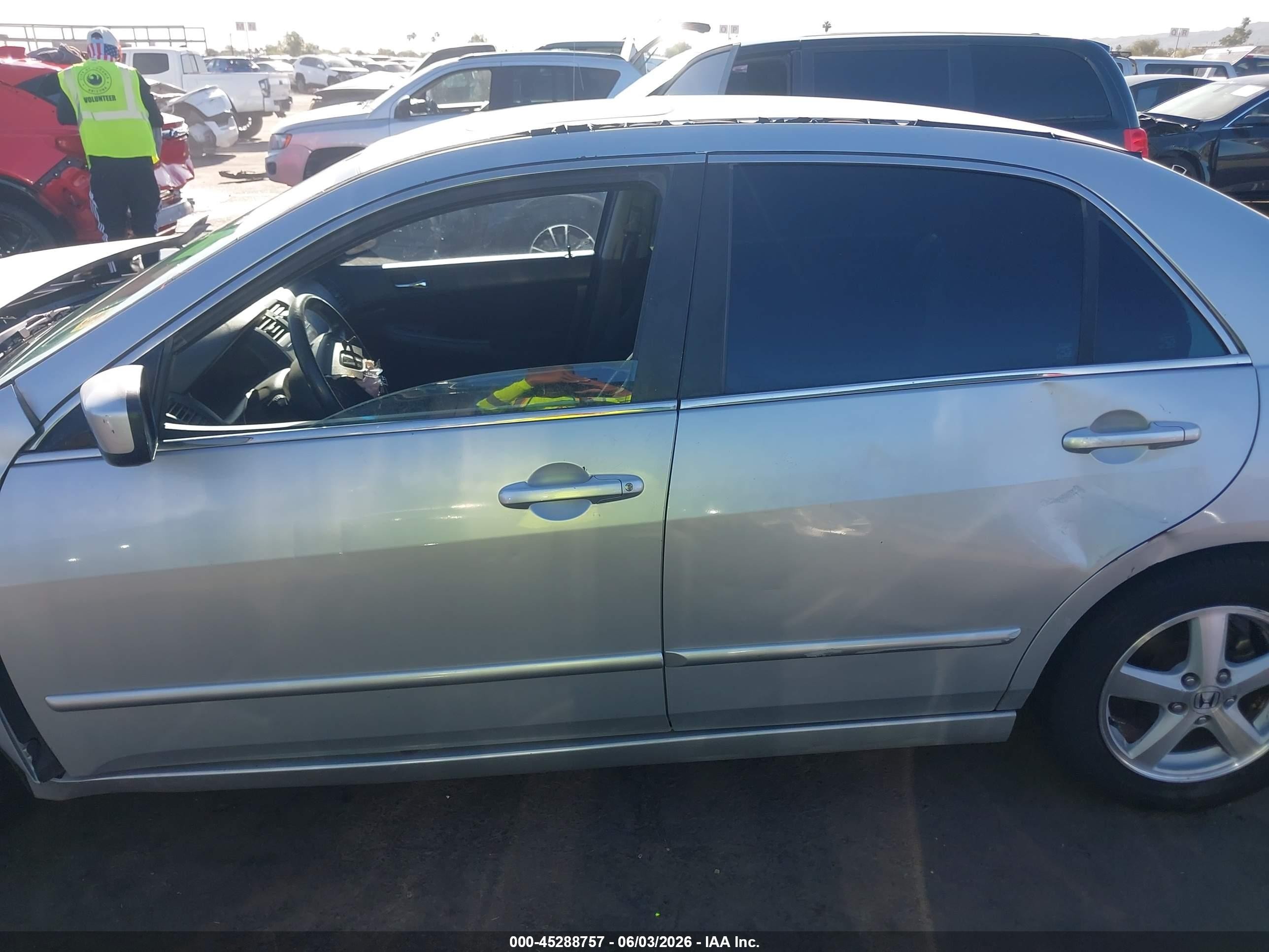 2005 Honda Accord 2.4 Ex Silver vin: 1HGCM56765A167131