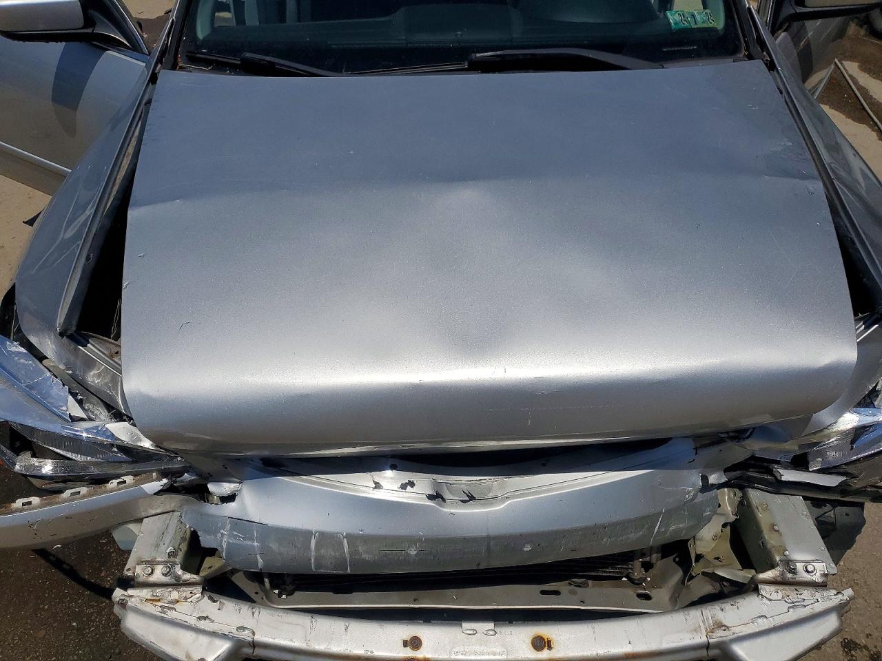 2006 Honda Accord Ex Silver vin: 1HGCM56766A027176