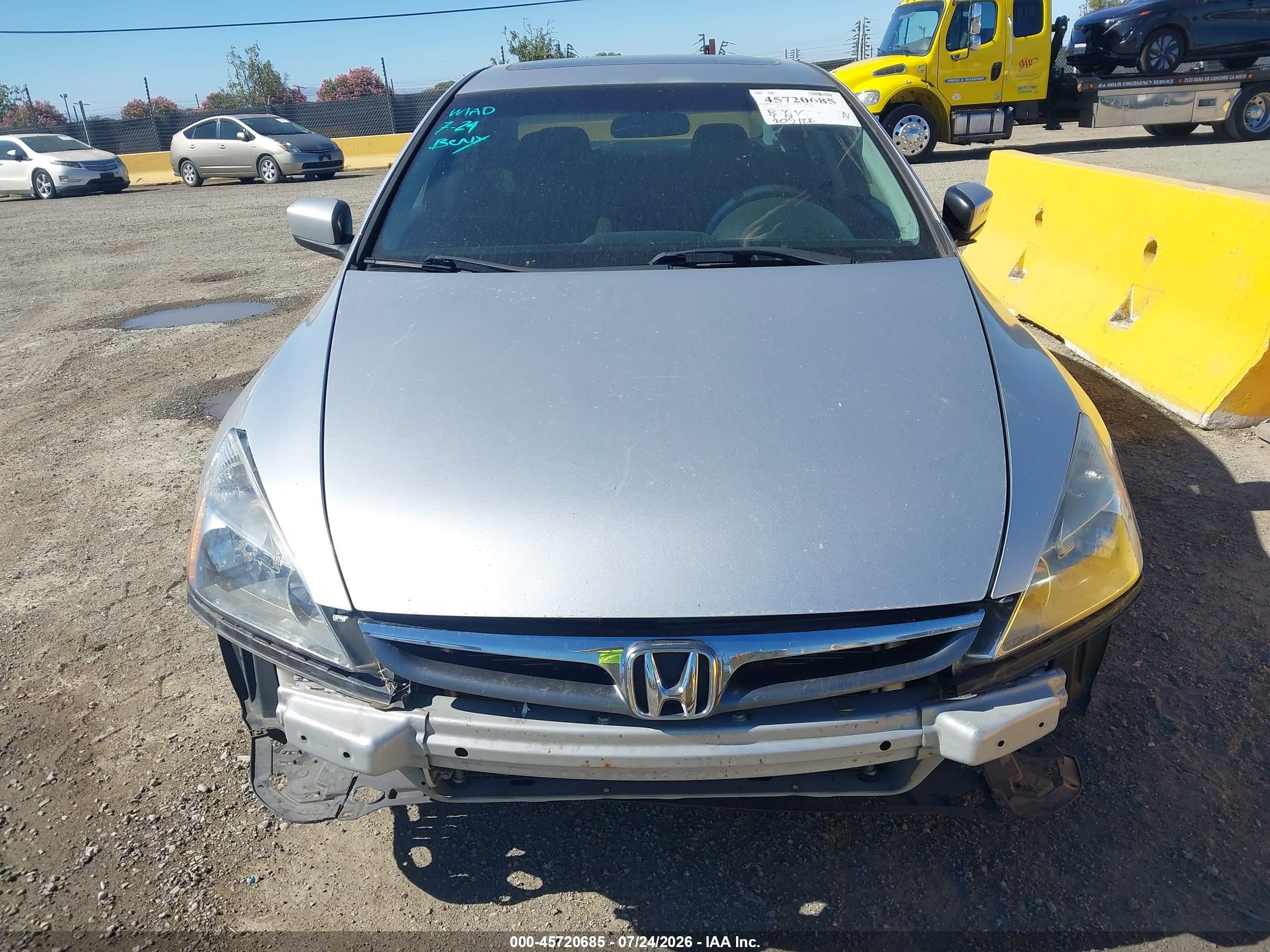 2007 Honda Accord 2.4 Ex Серый vin: 1HGCM56767A112567