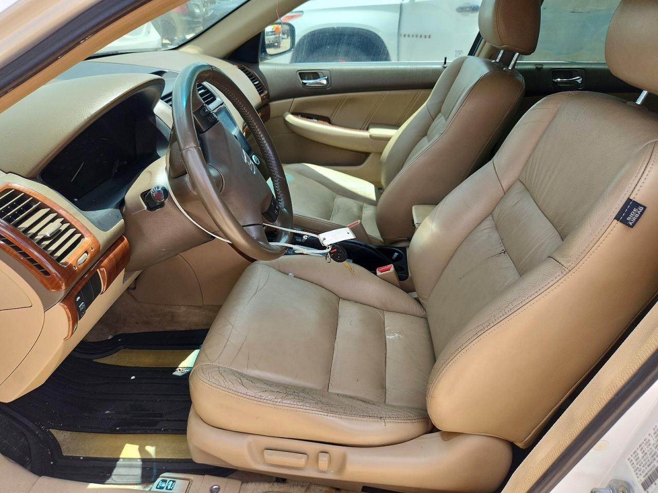 2007 Honda Accord Ex White vin: 1HGCM56767A201023