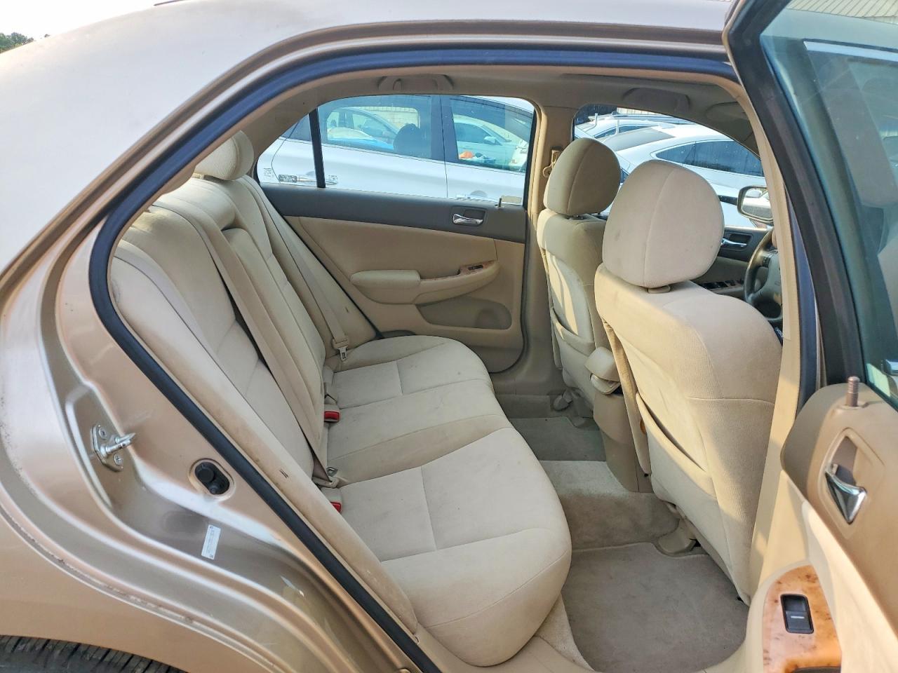 2005 Honda Accord Ex Gold vin: 1HGCM56775A120674