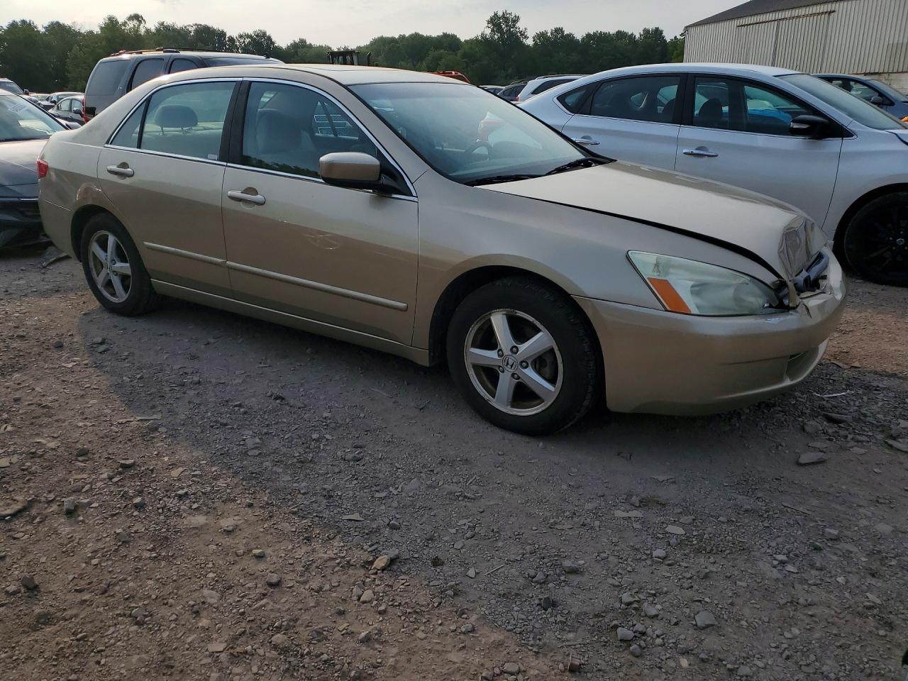 2005 Honda Accord Ex Gold vin: 1HGCM56775A120674